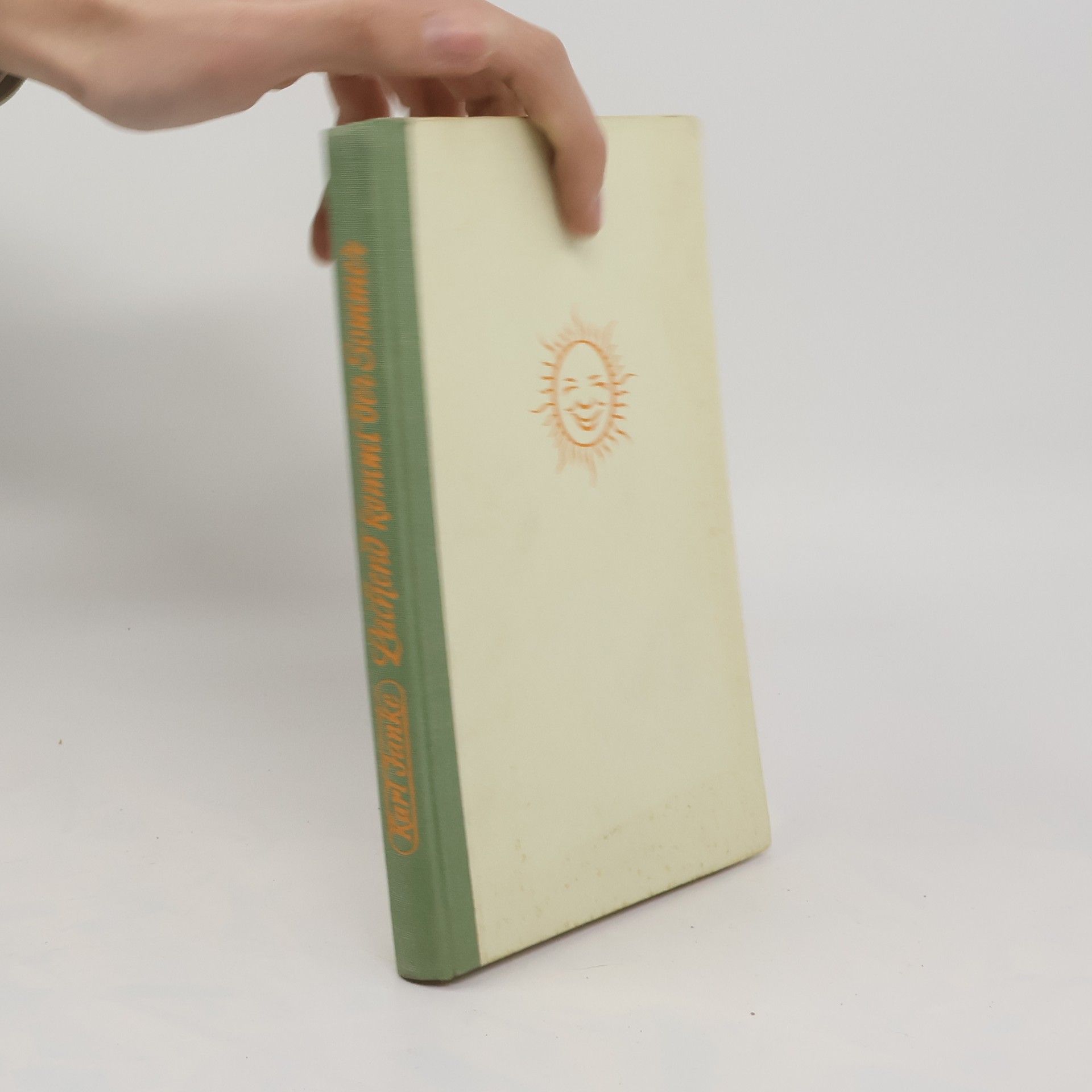 Lachend kommt der Sommer