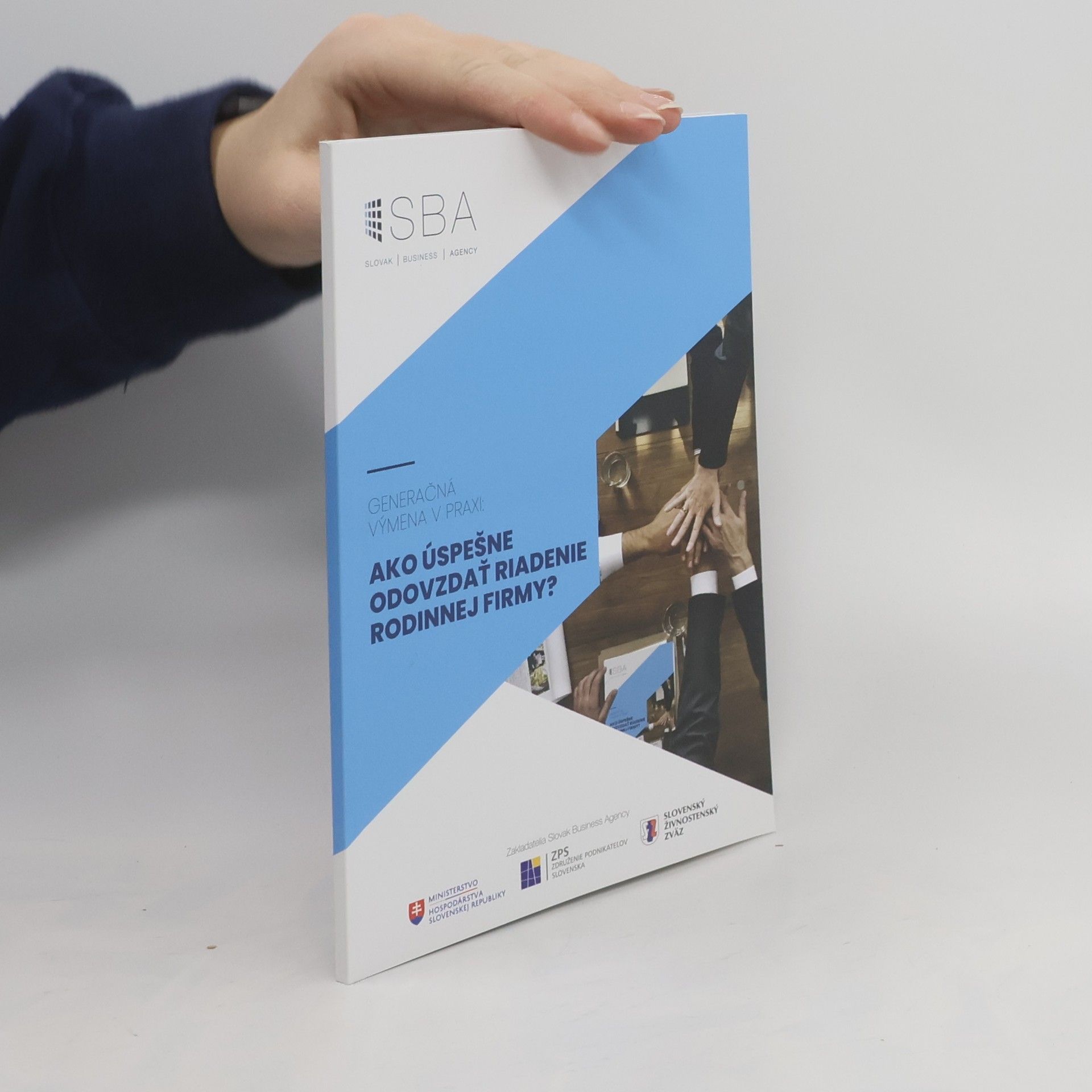 Auteurscollectief Ako úspešne odovzdať riadenie rodinnej firmy?