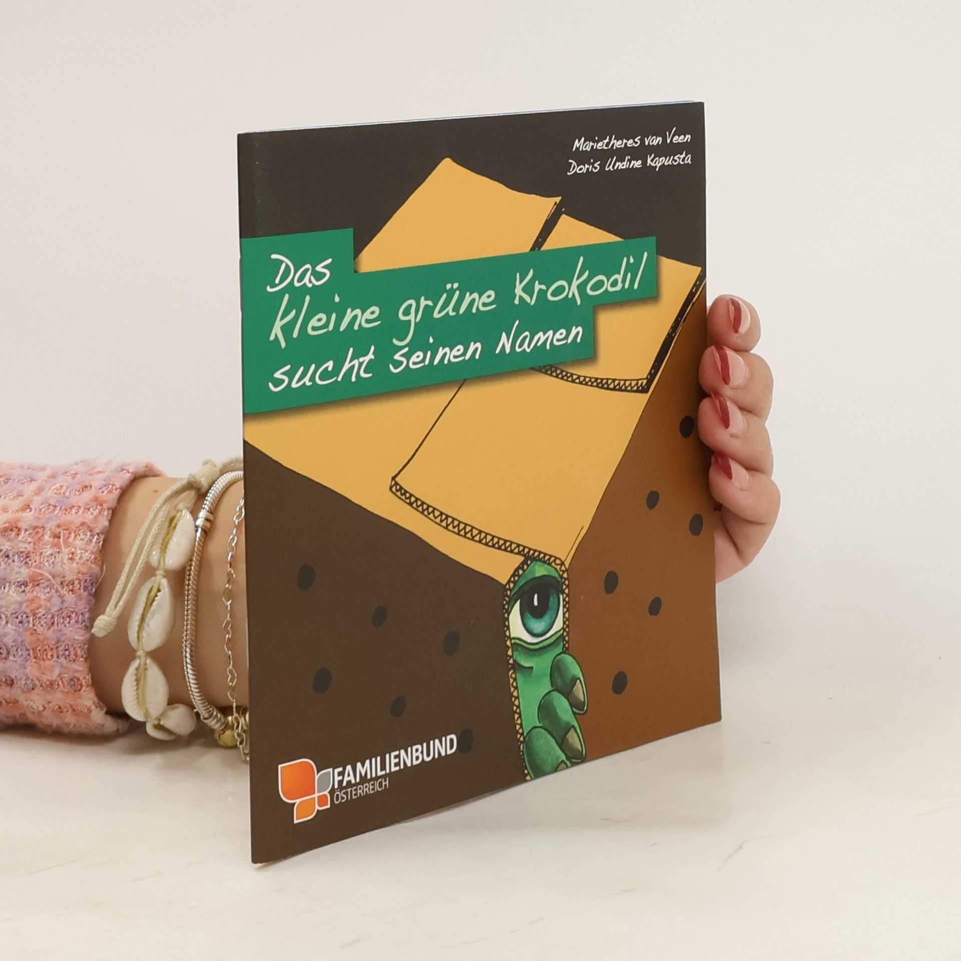 kolektiv Das Kleine Grüne Krokodil Sucht Seinen Namen
