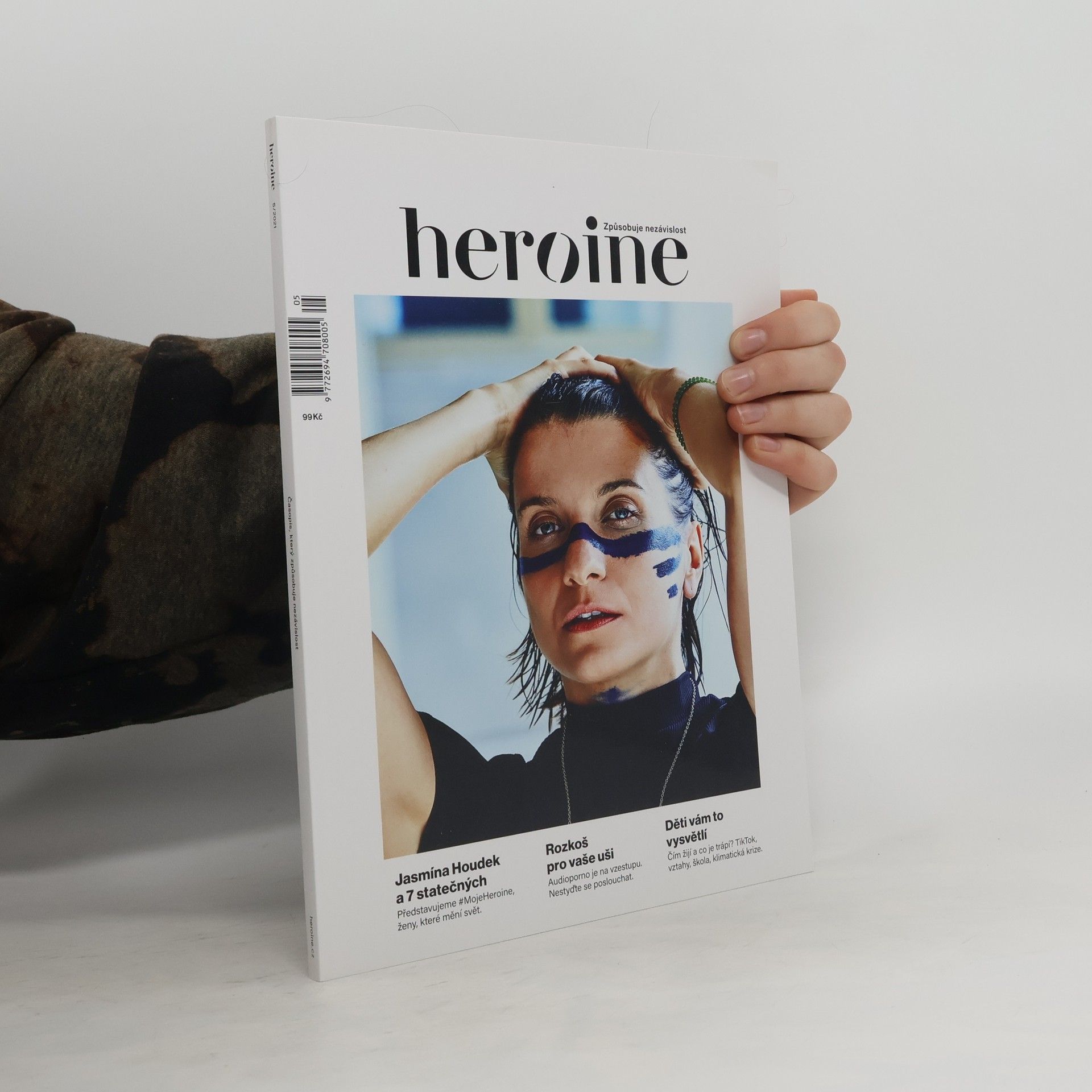 Kolektiv autorů Heroine 5/2021