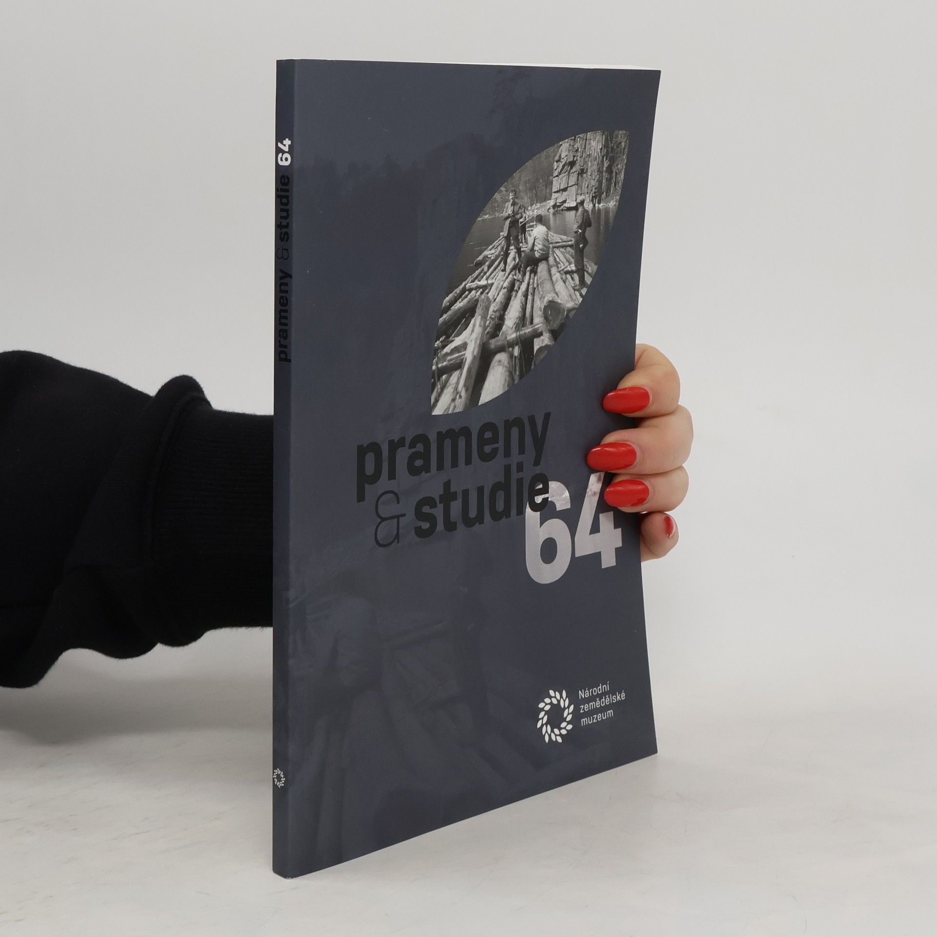 Autores varios Prameny a studie 64
