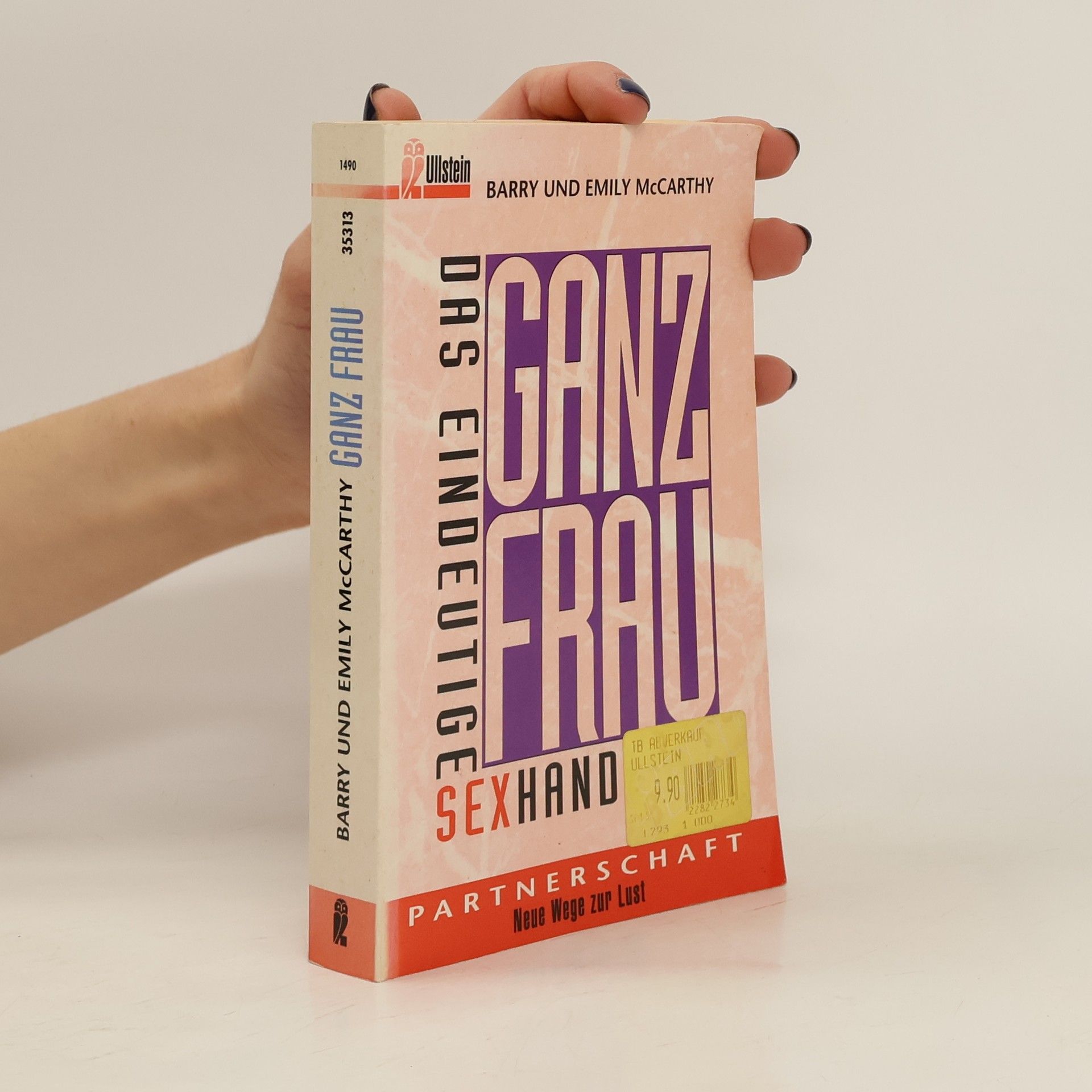 Barry McCarthy Ganz Frau