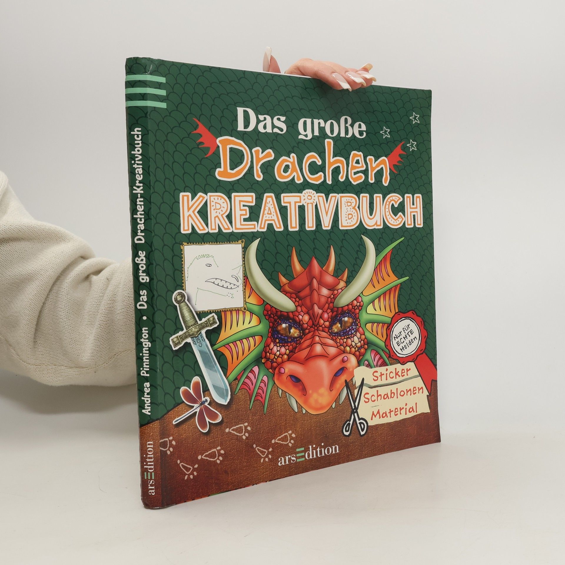 Andrea Pinnington Das große Drachen-Kreativbuch. Sticker, Schablonen, Material