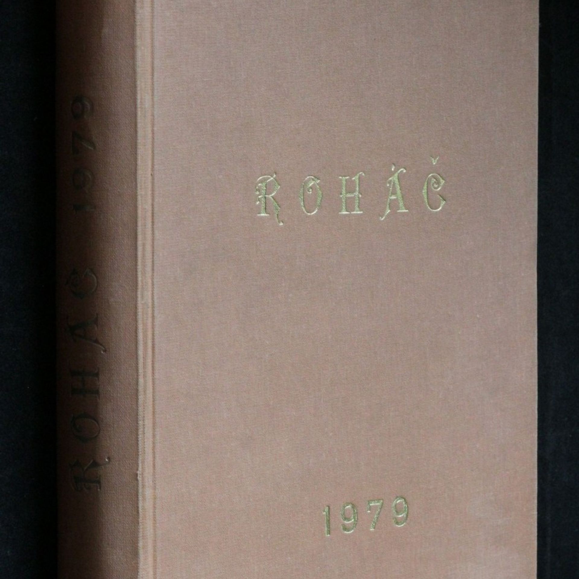 Collectif d'auteurs Roháč, r. 1979, komplet