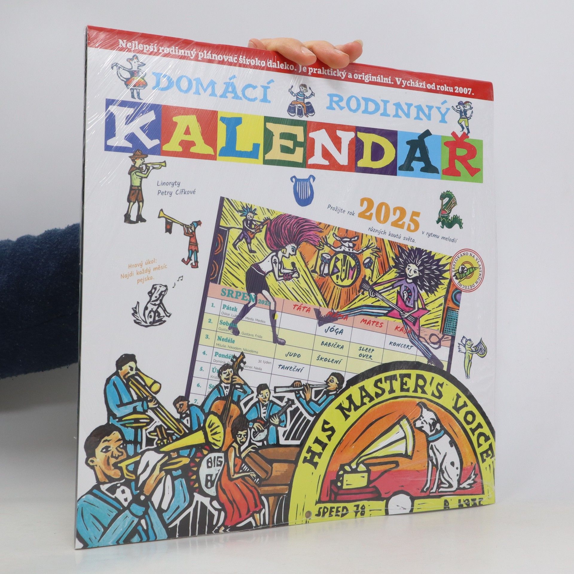 Kolektiv autorů Domácí rodinný kalendář 2025