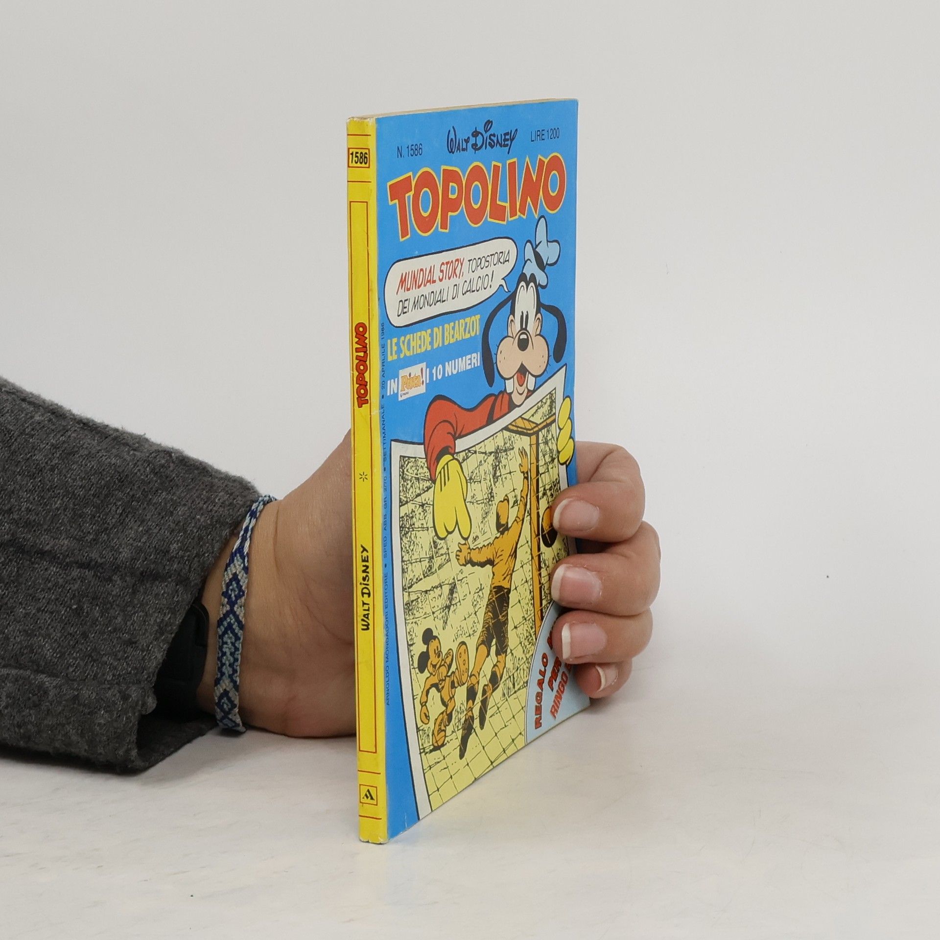 AA.VV. Topolino 1586
