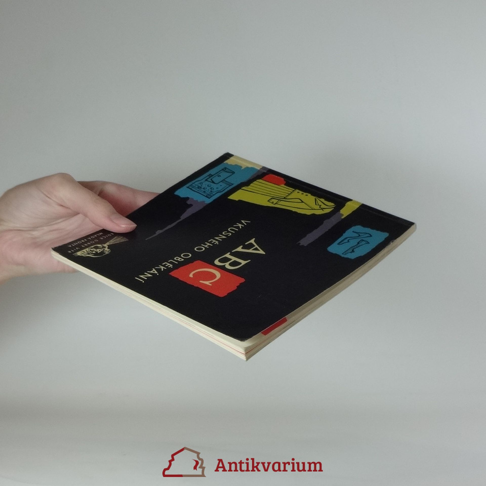 M. Adamírová ABC vkusného oblékání