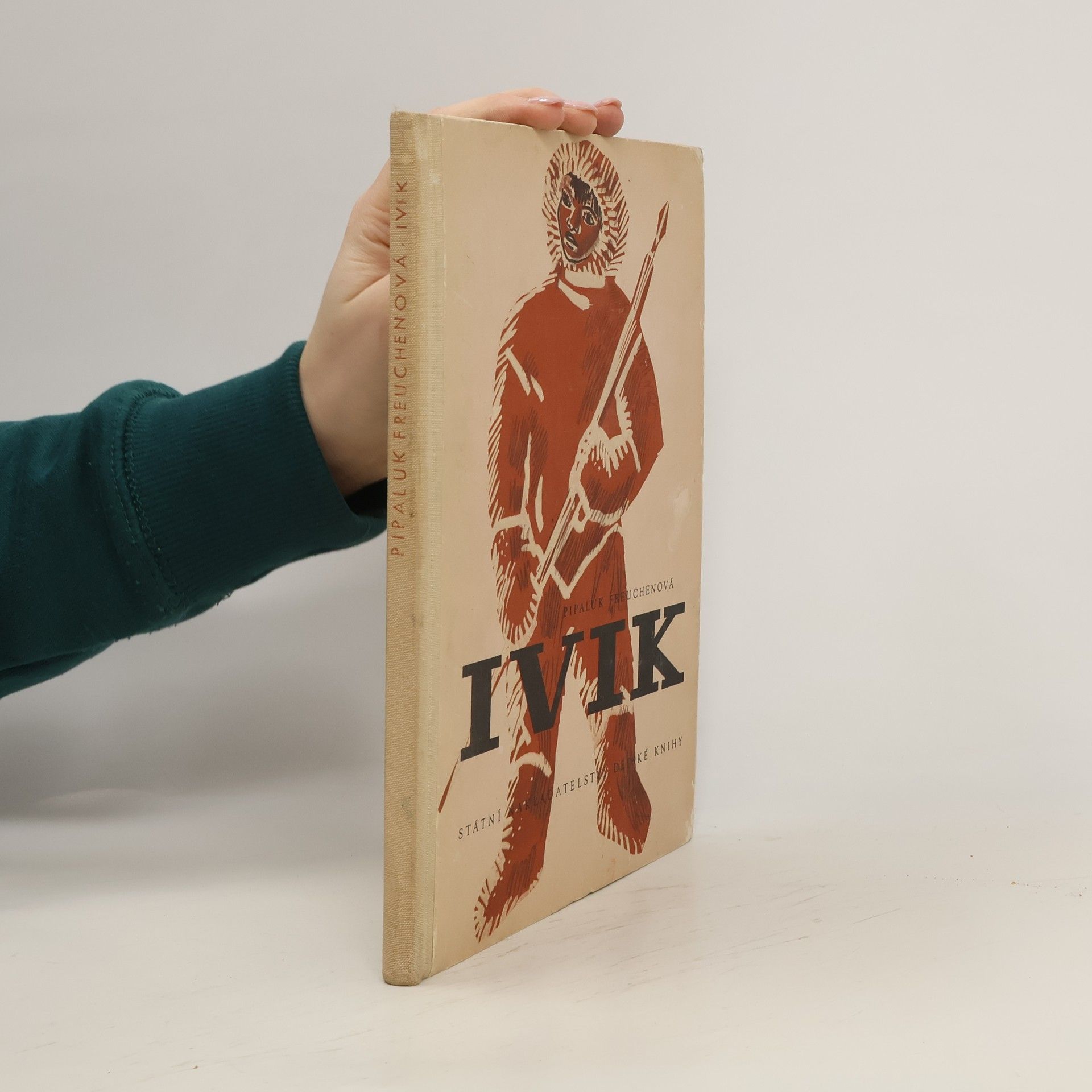 Pipaluk Freuchen Ivik