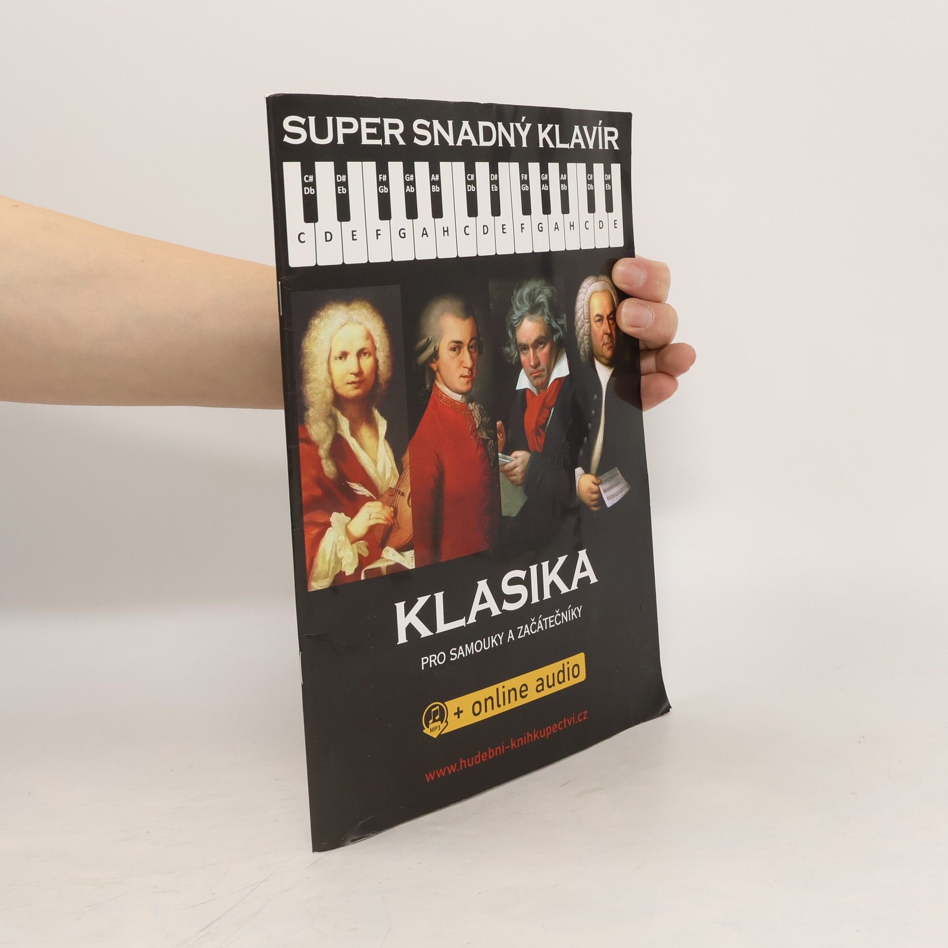 Kolektiv autorů Super snadný klavír - Klasika pro samouky a začátečníky