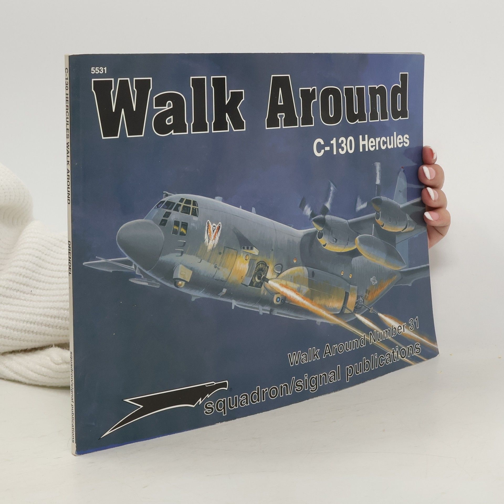 Collectif d'auteurs Walk Around 31. C-130 Hercules