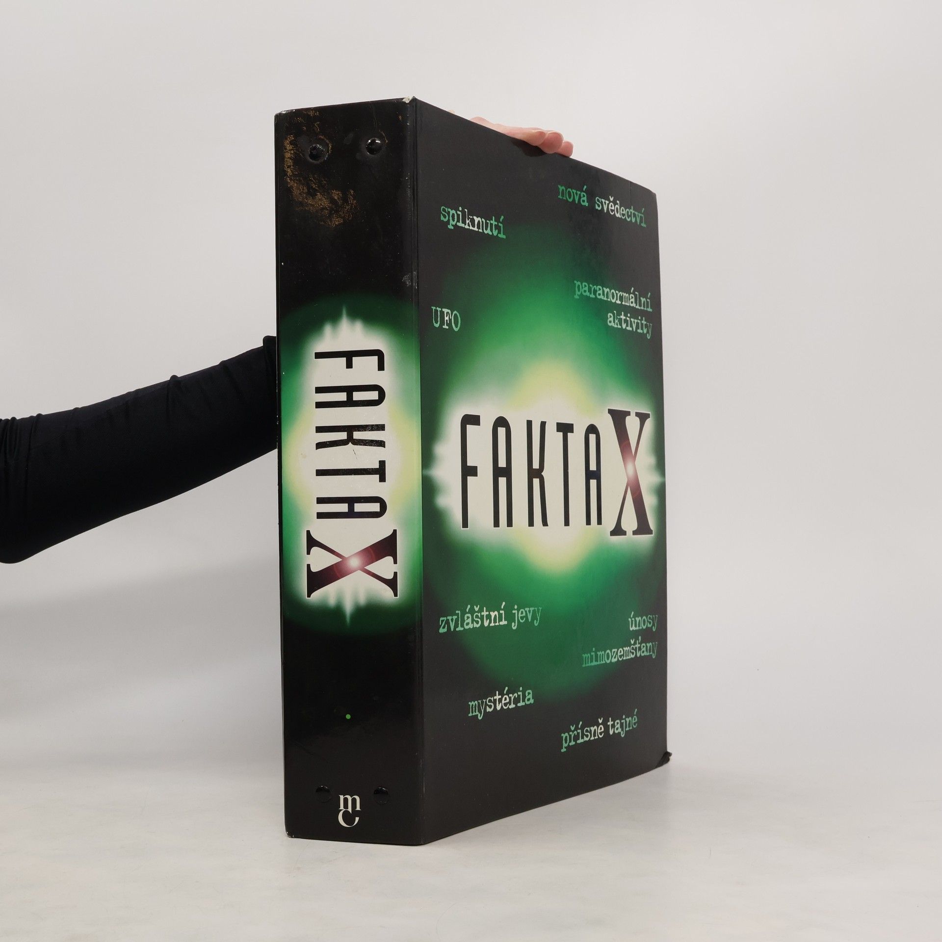 Kolektív autorov Fakta X