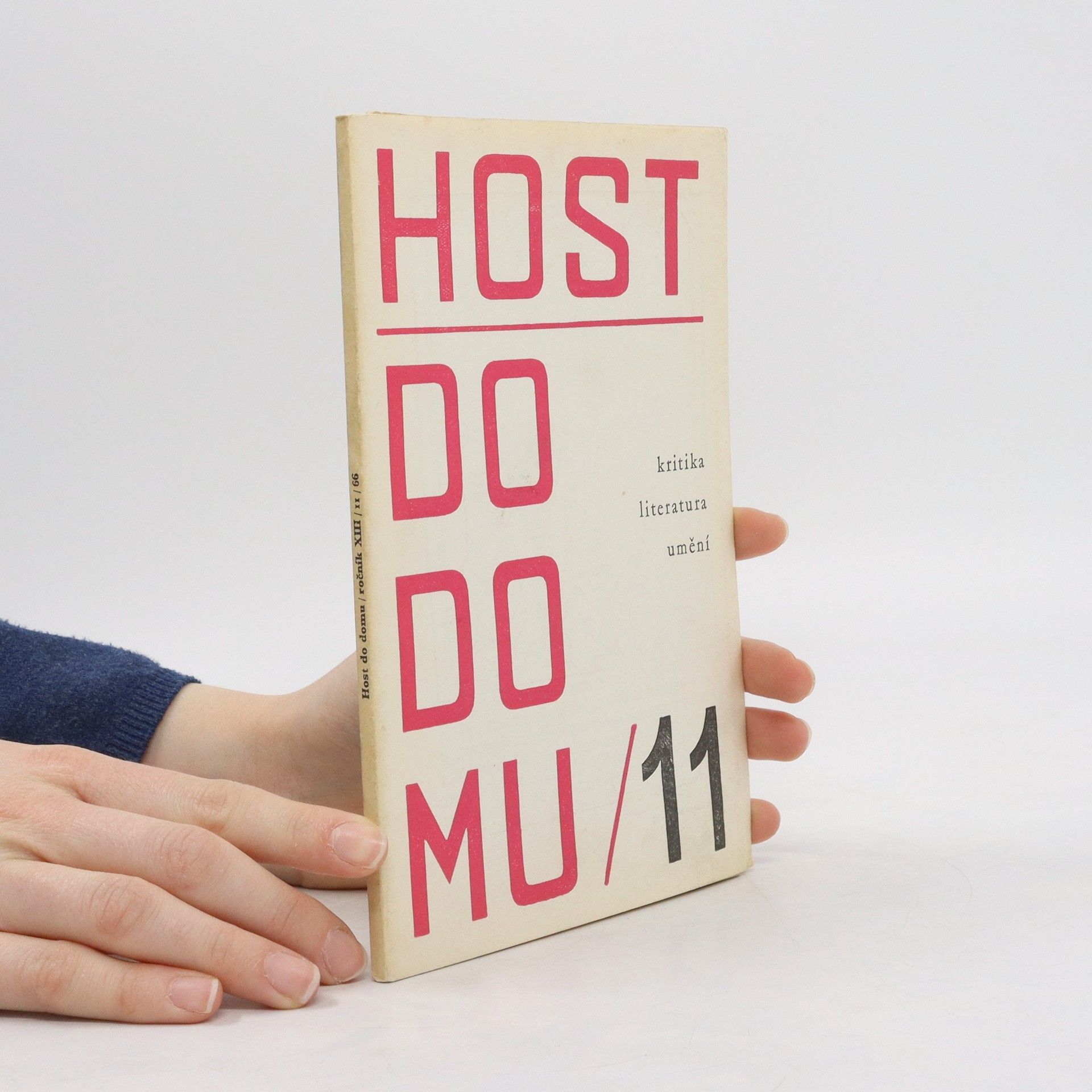 AA.VV. Host do domu 11