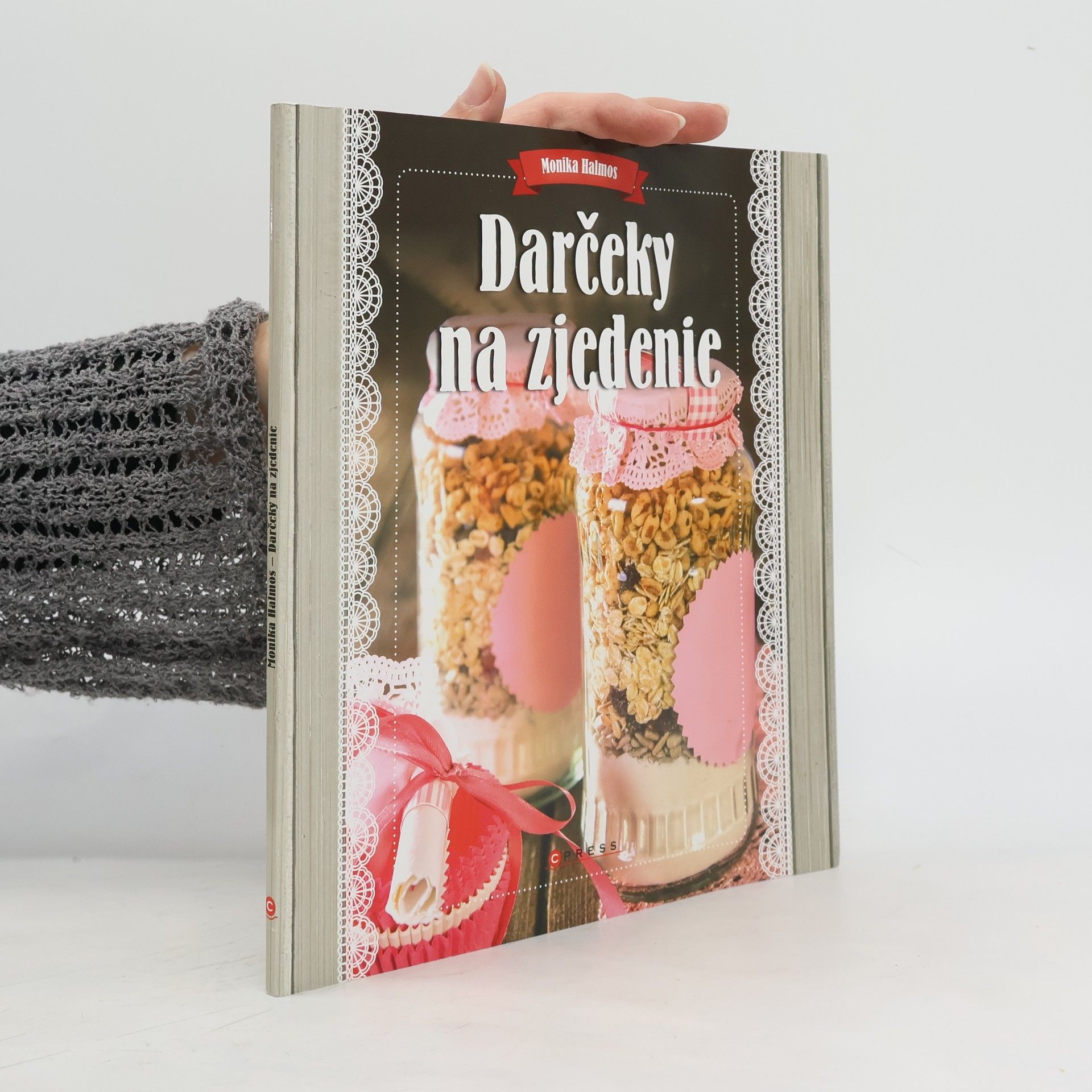 Monika Halmos Darčeky na zjedenie