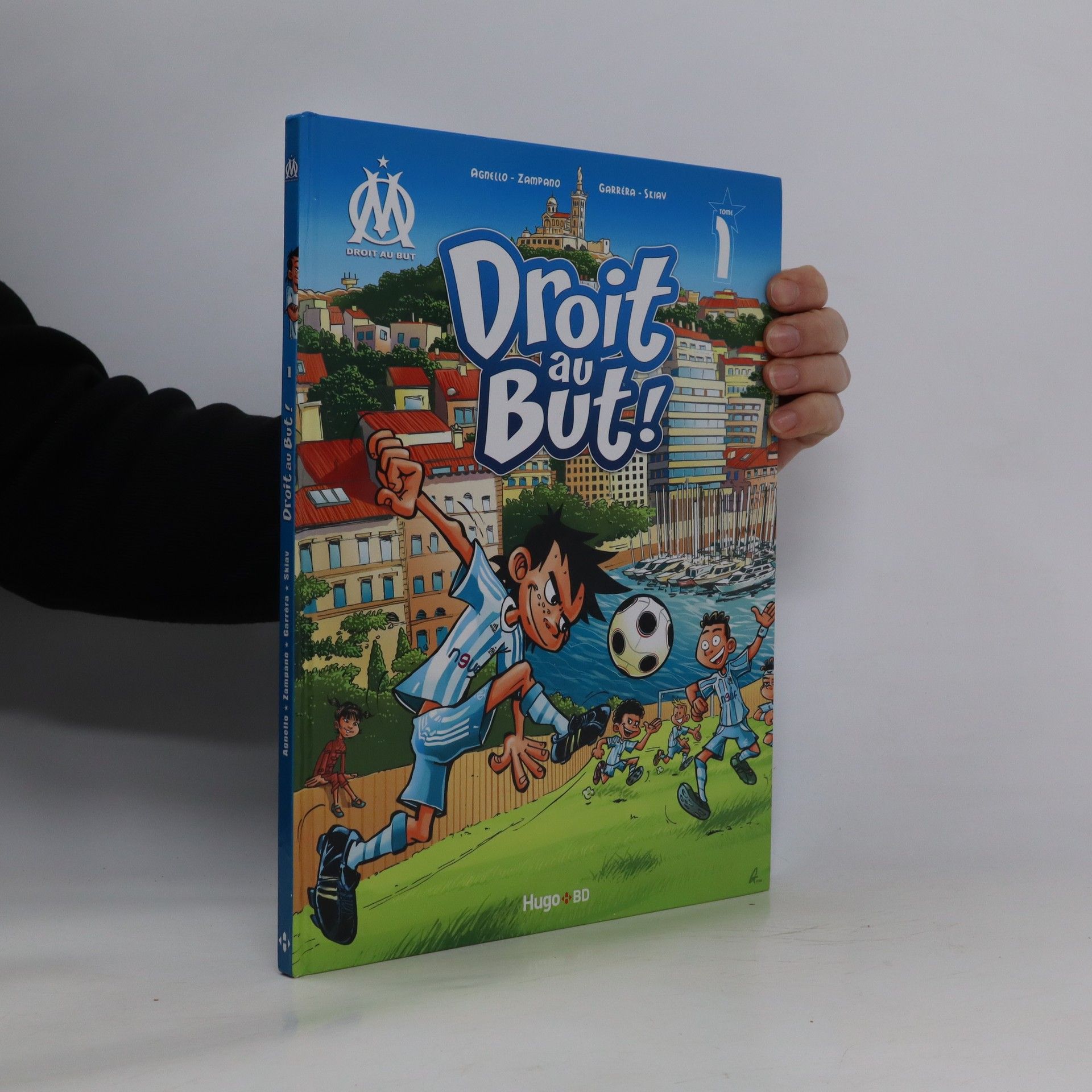 Collectif d'auteurs Droit au But!