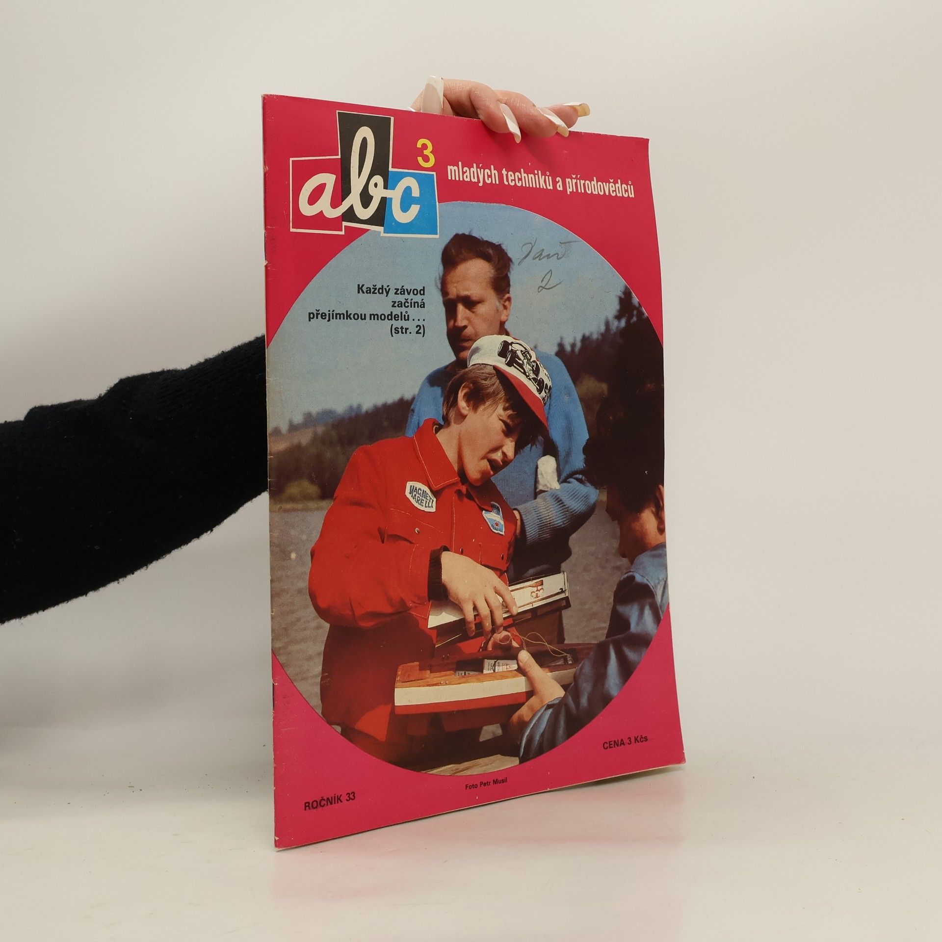 Collectif d'auteurs ABC mladých techniků a přírodovědců. roč.33, č.3