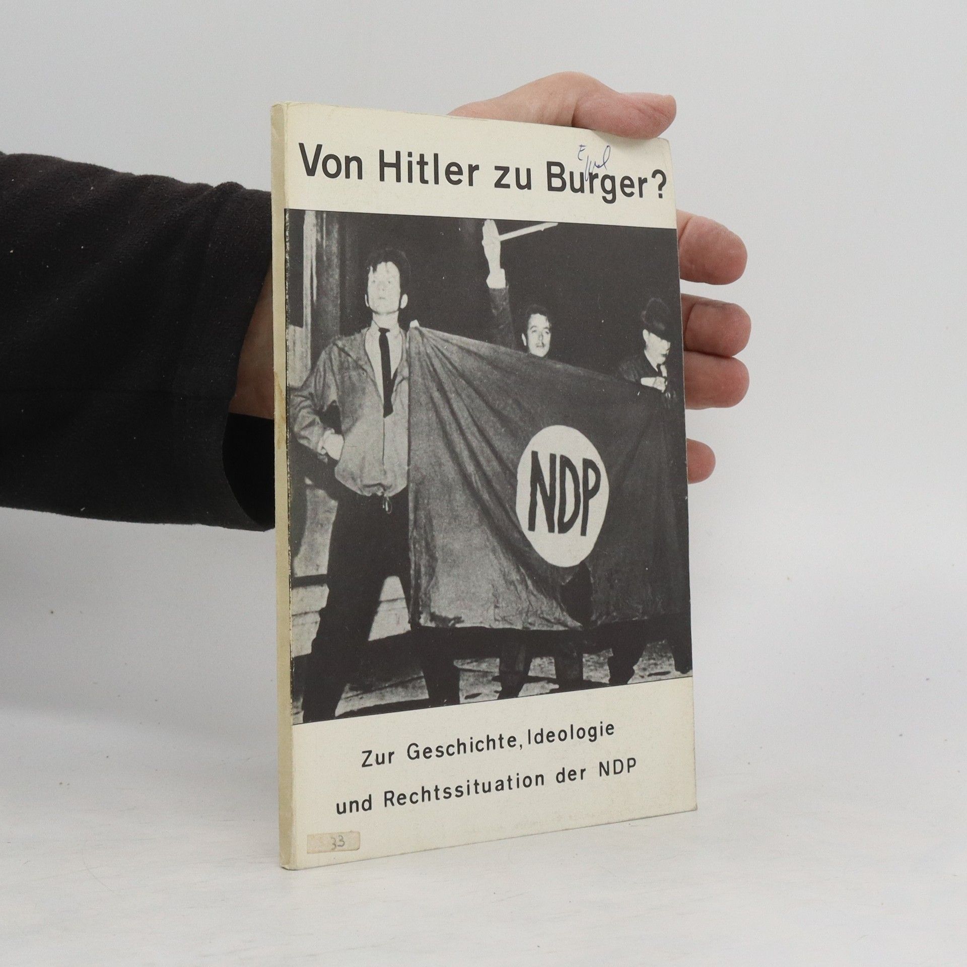 Collectif d'auteurs Von Hitler zu Burger?