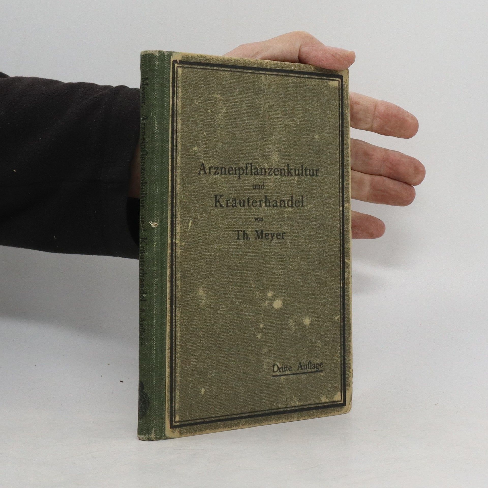 Arzneipflanzenkultur und Kräuterhandel