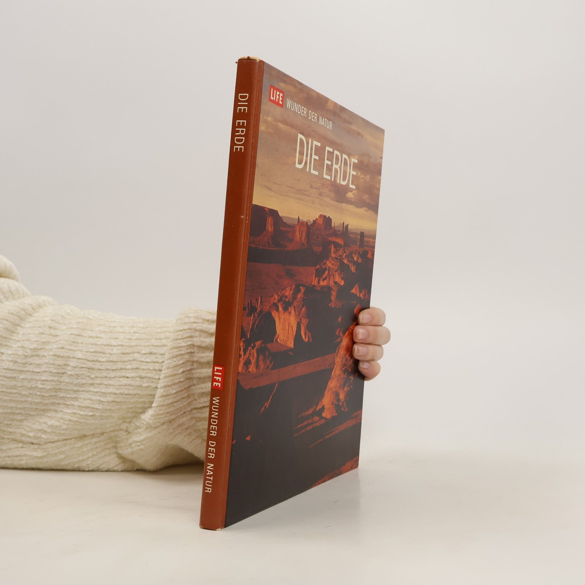 Collectif d'auteurs Die Erde