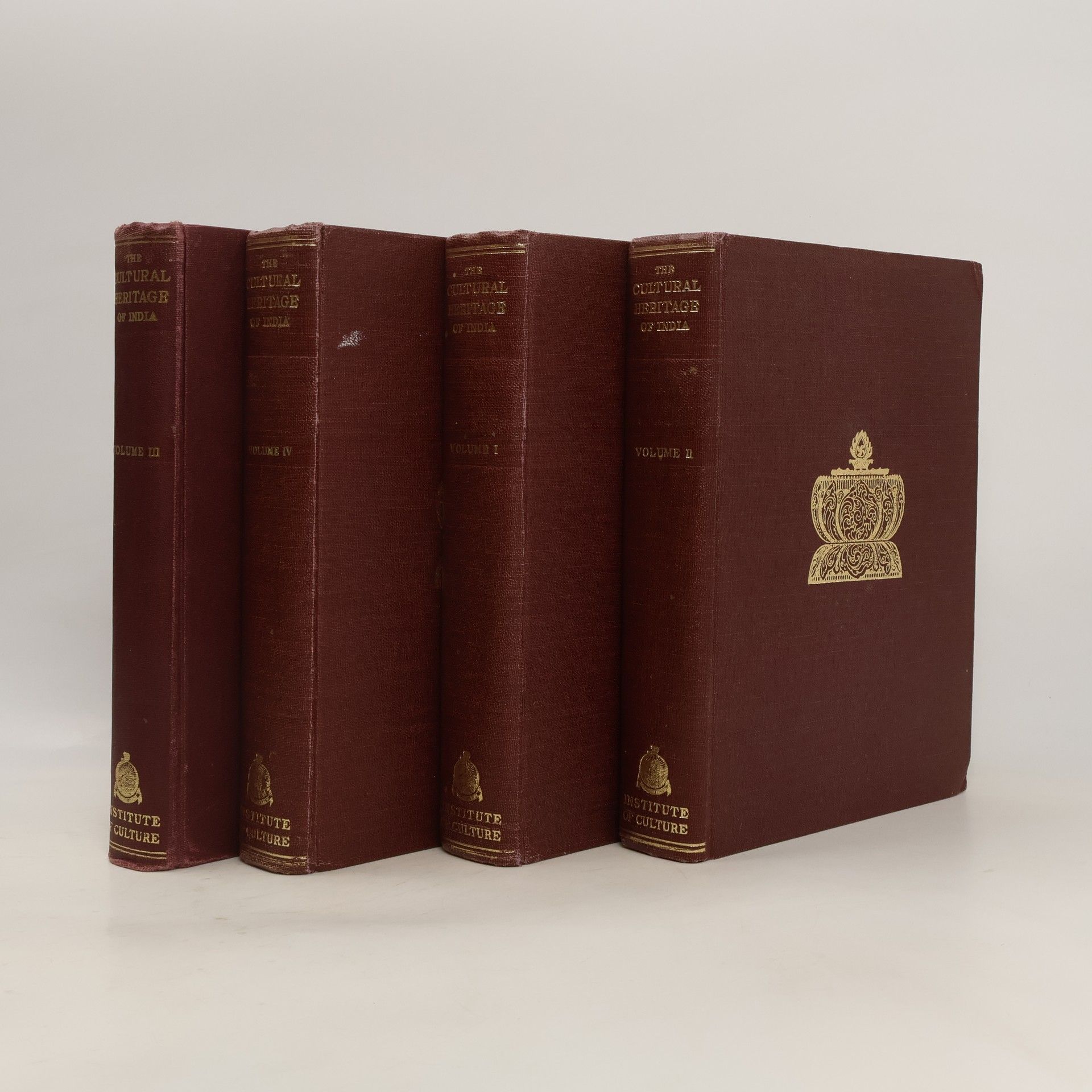 Collectif d'auteurs The Cultural Heritage of India I.- IV.