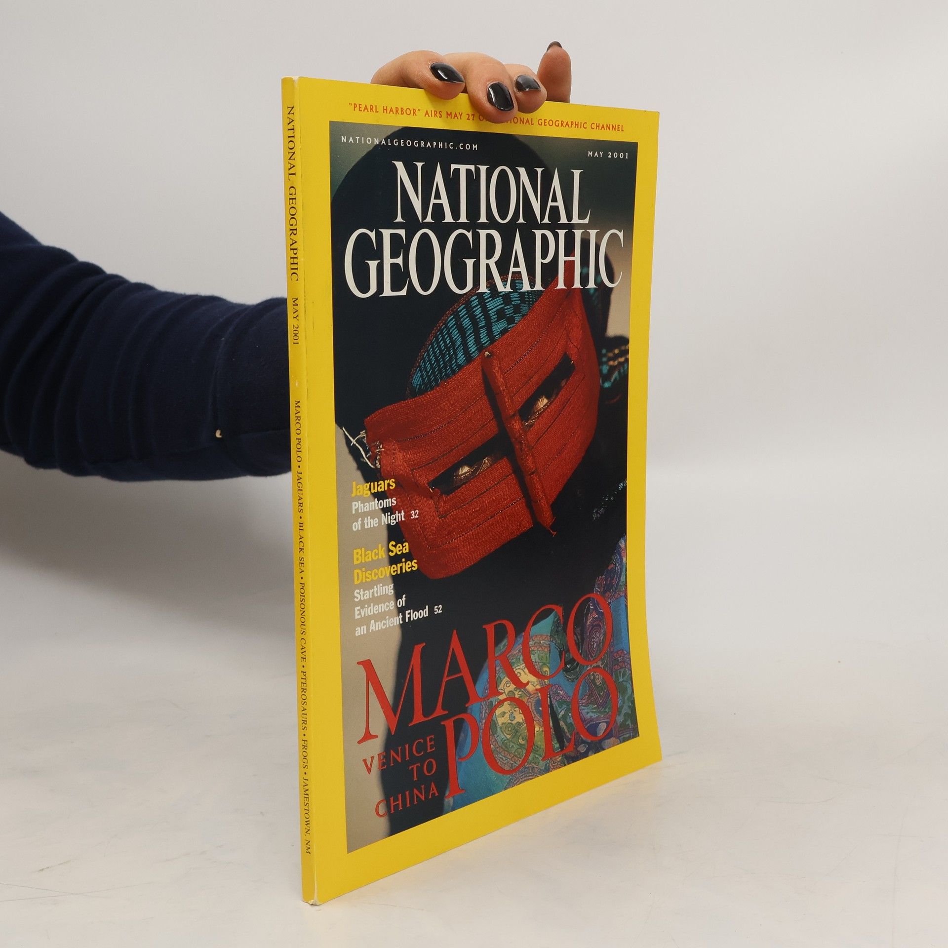 kolektiv National Geographic 5/2001