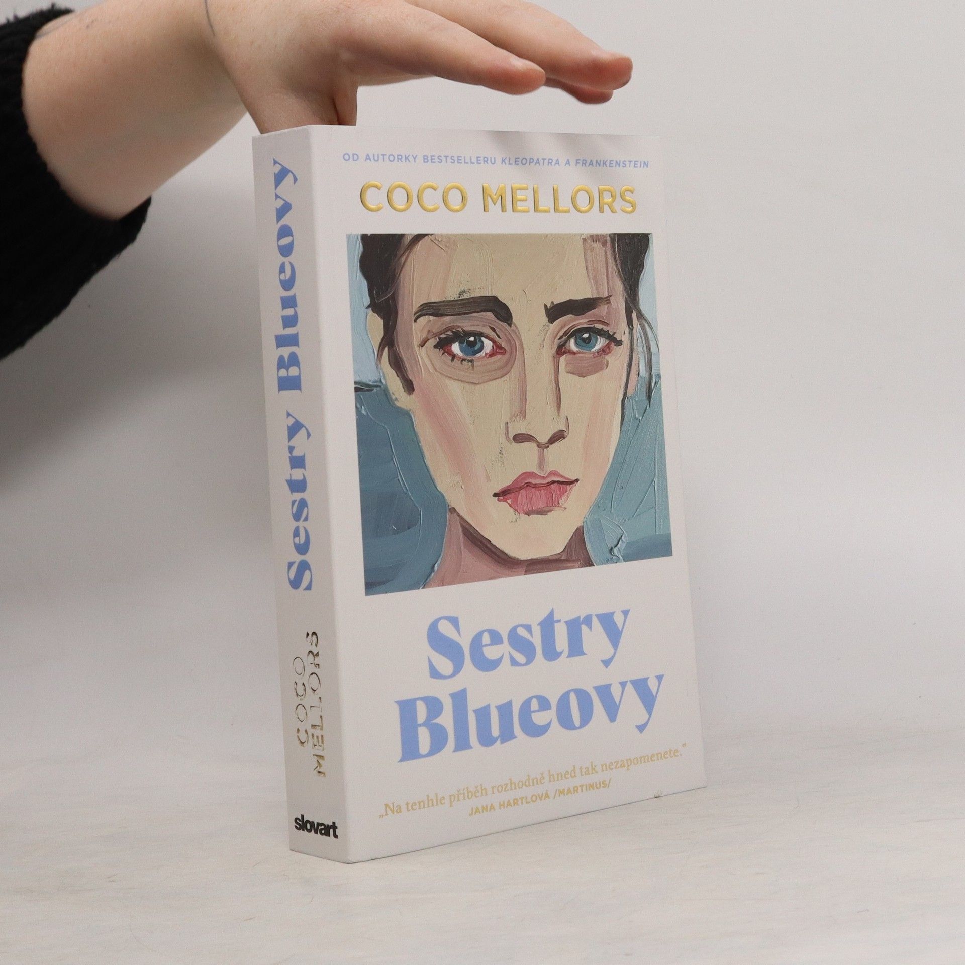 Coco Mellors Sestry Blueovy