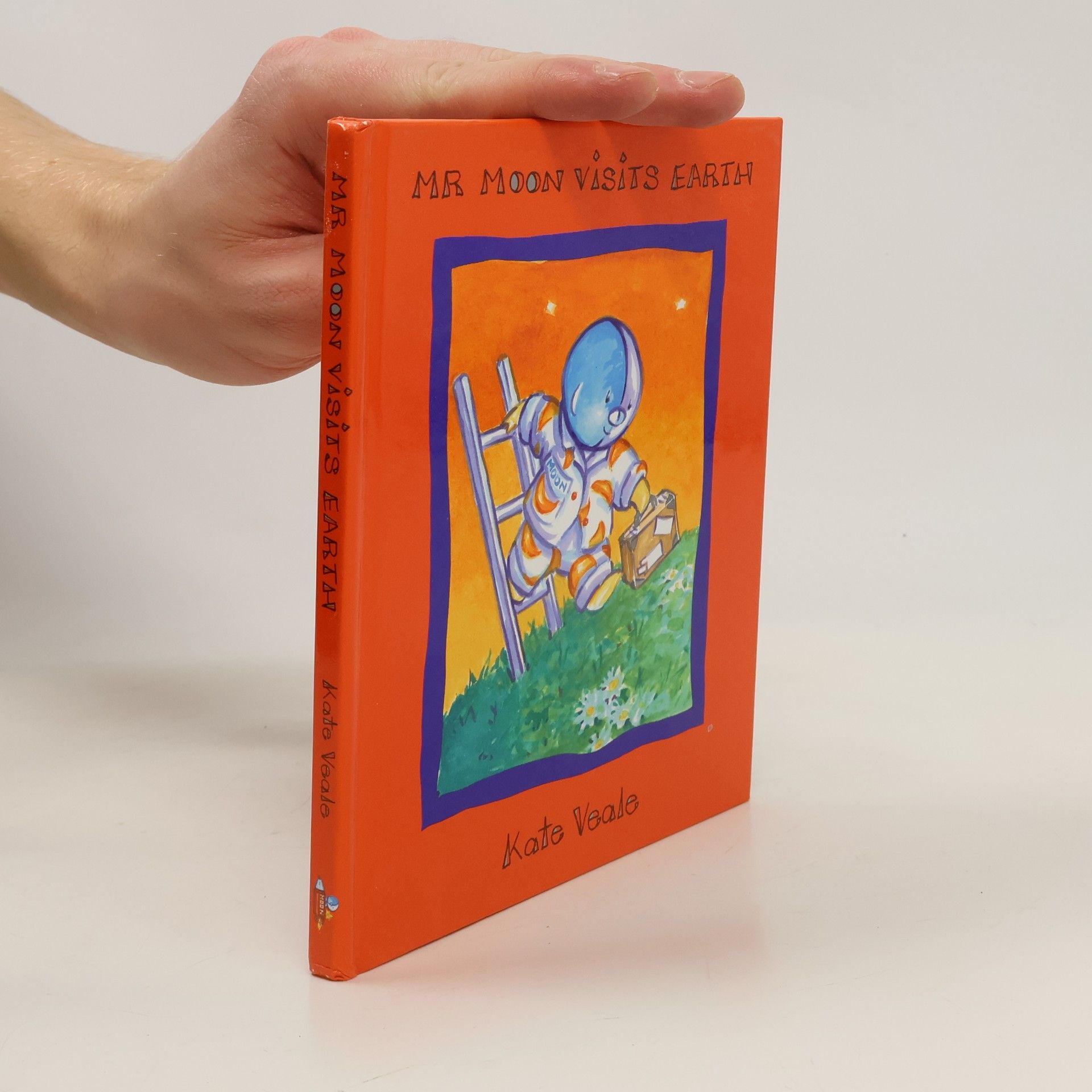 Mr Moon Visits Earth