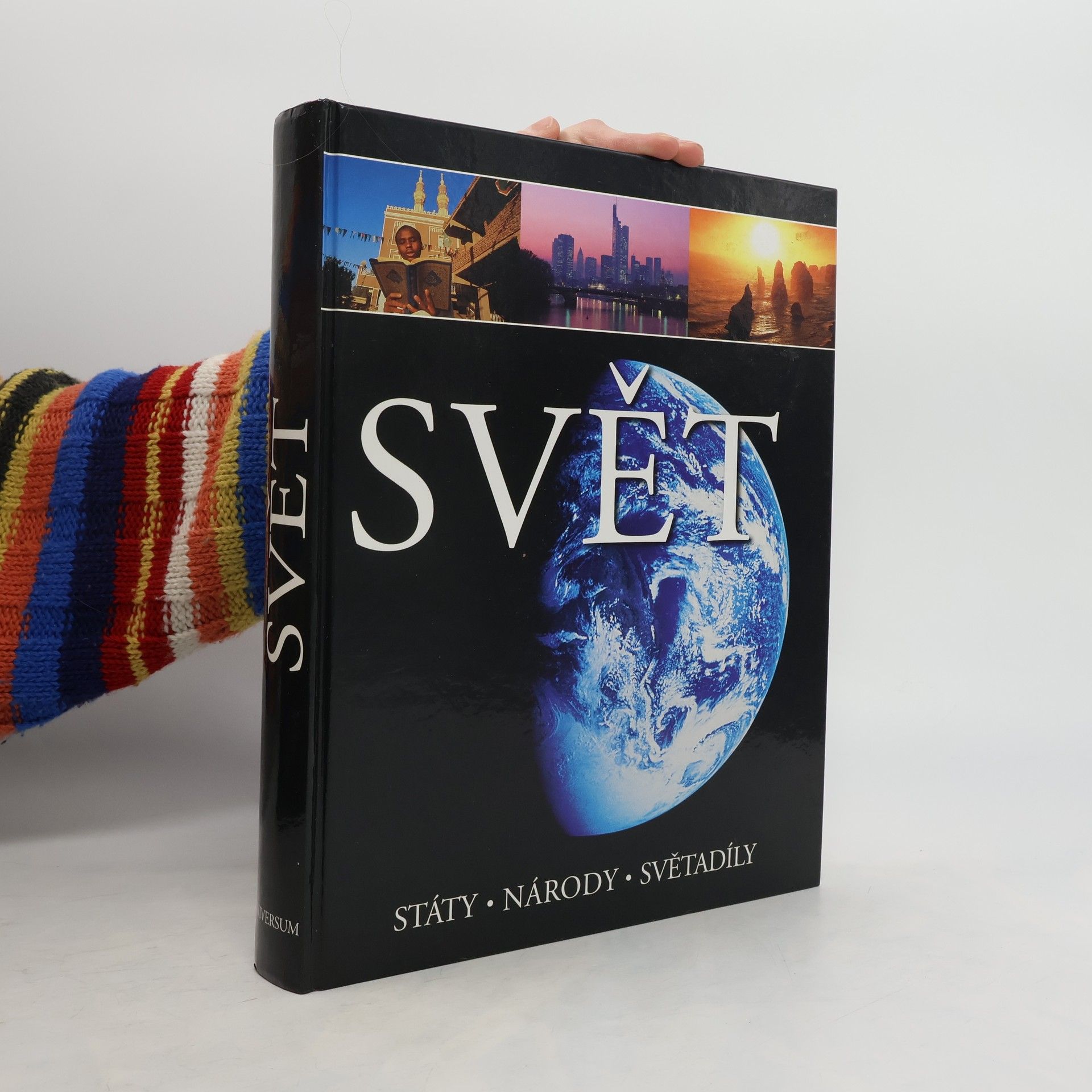 Autorenkollektiv Svět. Státy, národy, světadíly