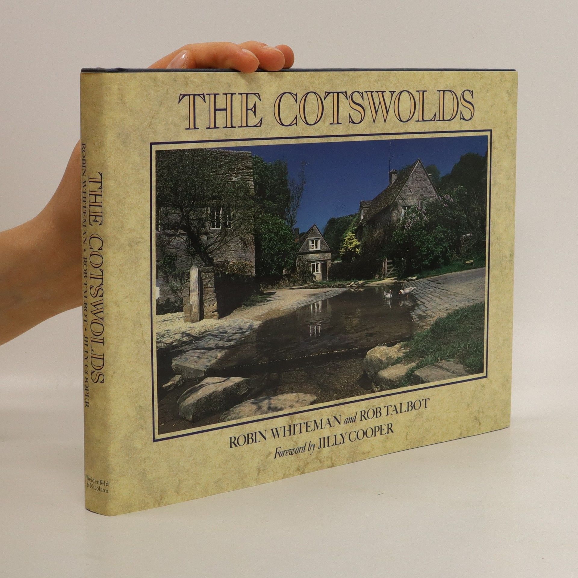 AA.VV. The Cotswolds