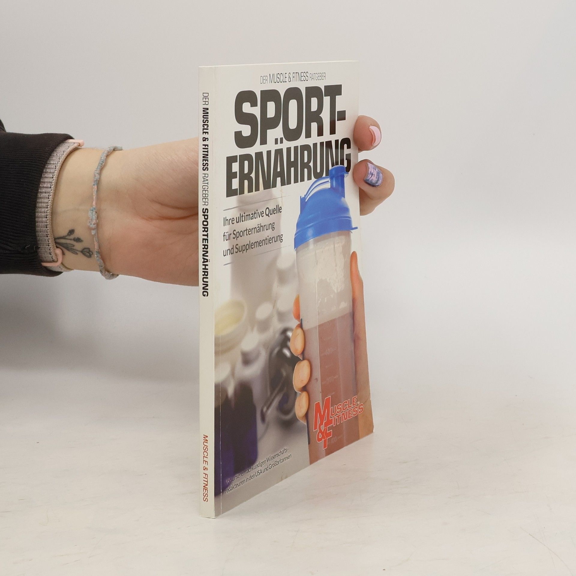 AA.VV. Sporternährung