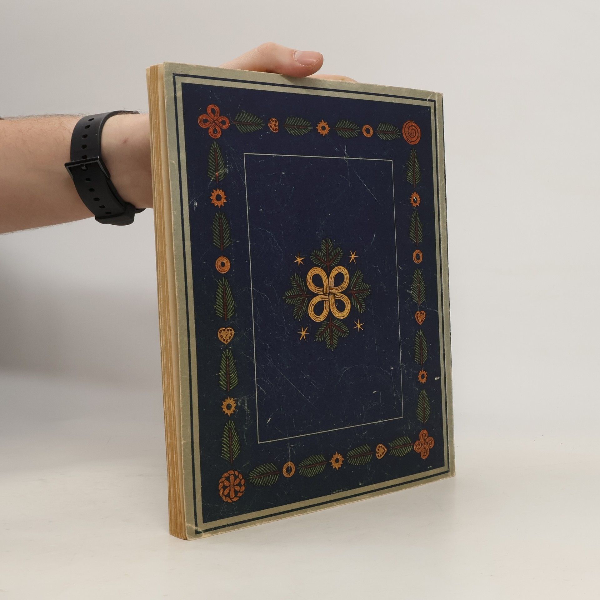 kolektiv DIes Buch gehört zum Schatz der Familie