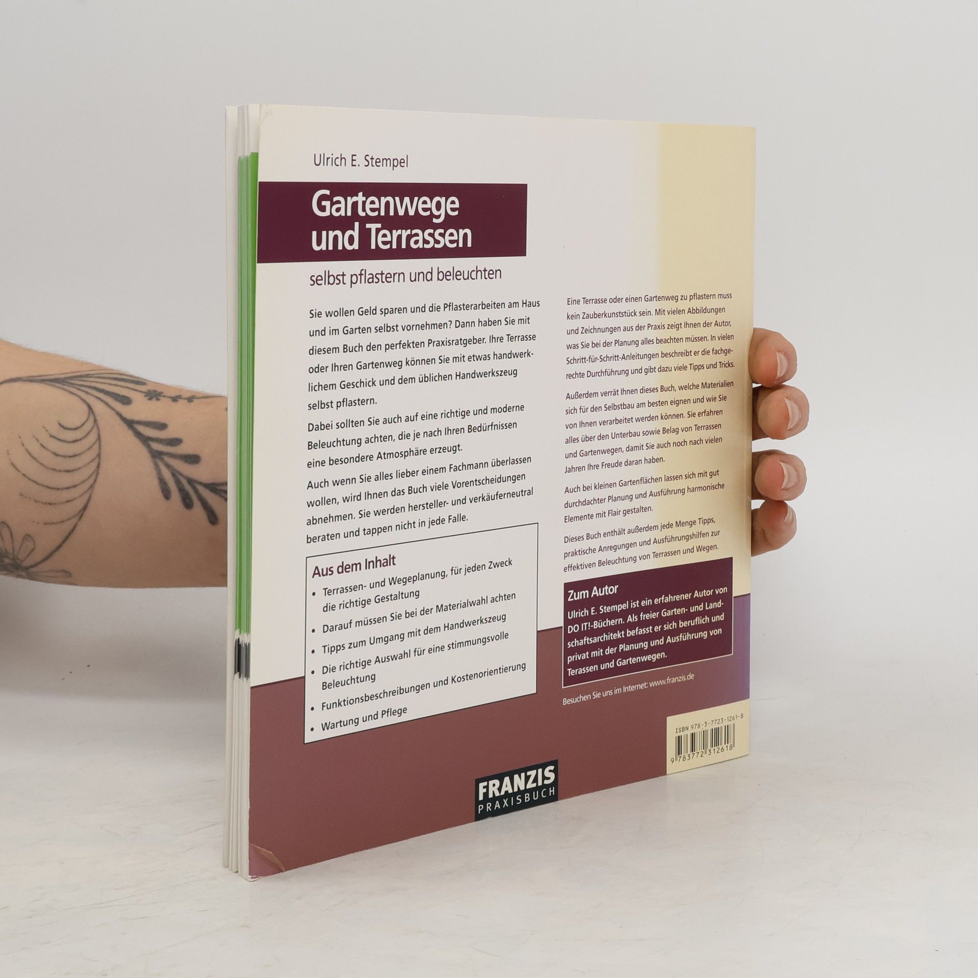 Autorenkollektiv Gartenwege und Terrassen