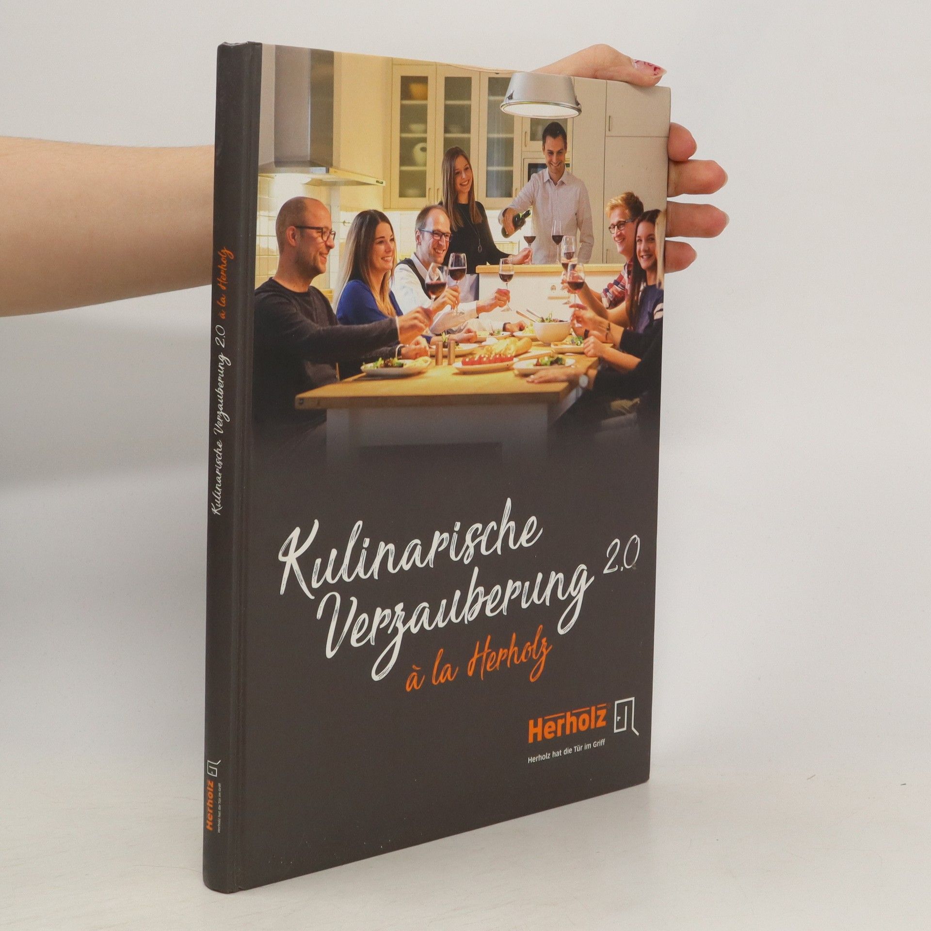 Auteurscollectief Kulinarische Verzauberung á la Herholy