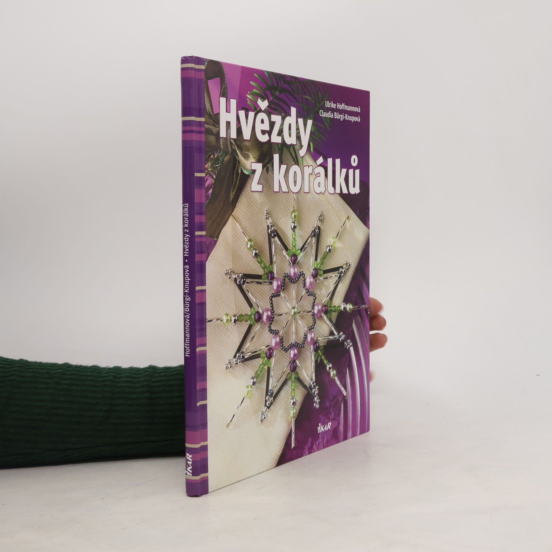 Ulrike Hoffmann-Richter Hvězdy z korálků