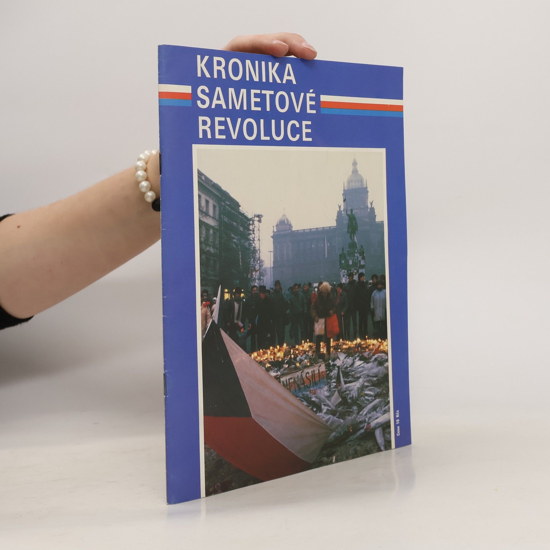 Collectif d'auteurs Kronika sametové revoluce