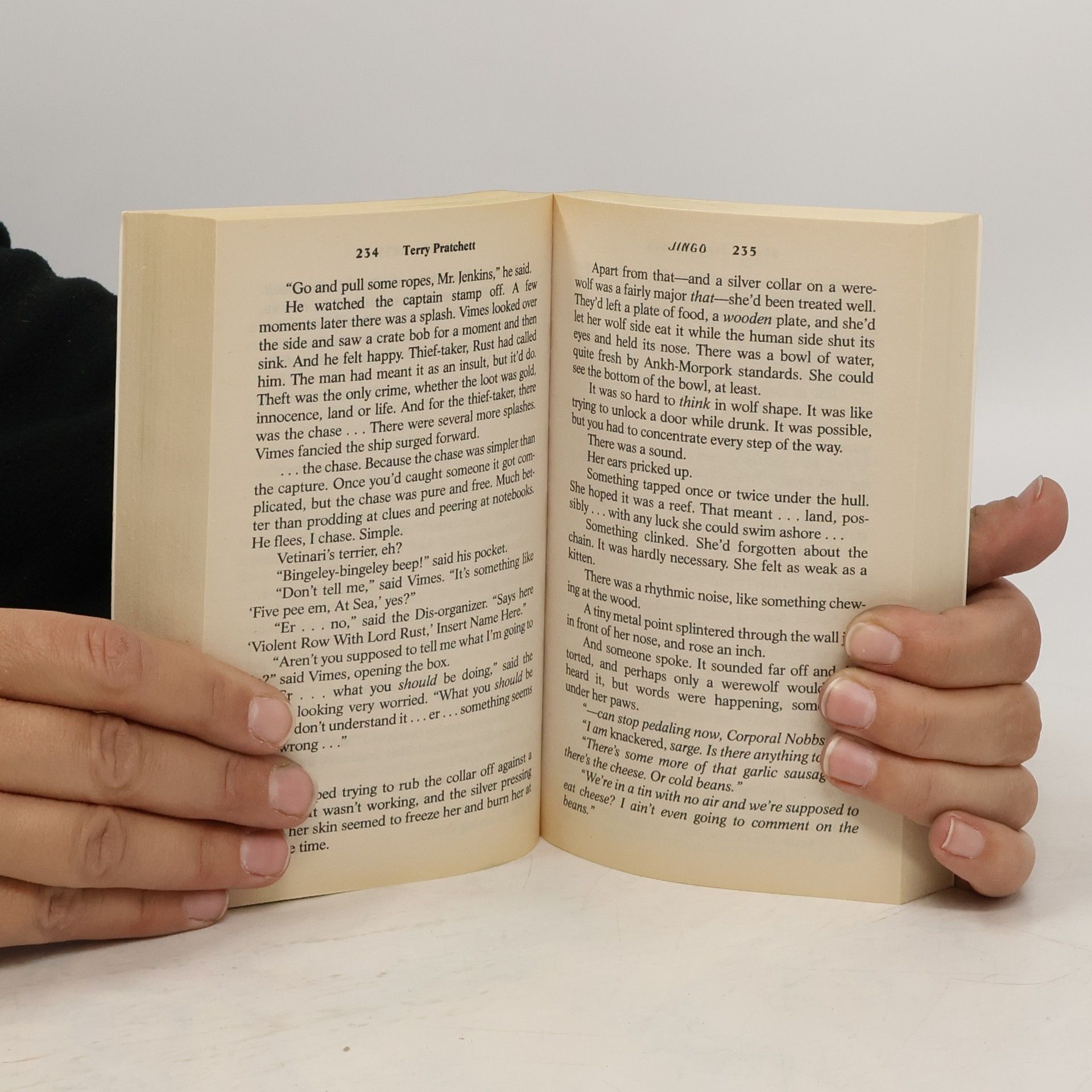 Terry Pratchett Jingo