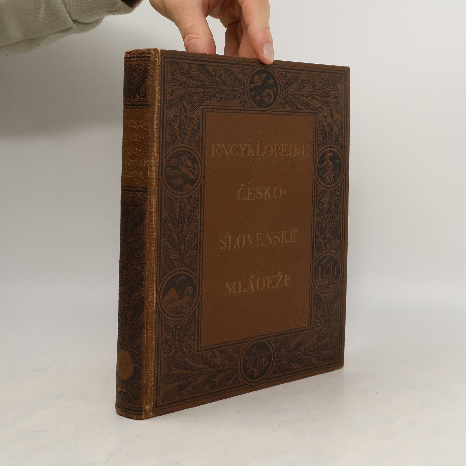 Kolektív autorov Encyklopedie československé mládeže 4