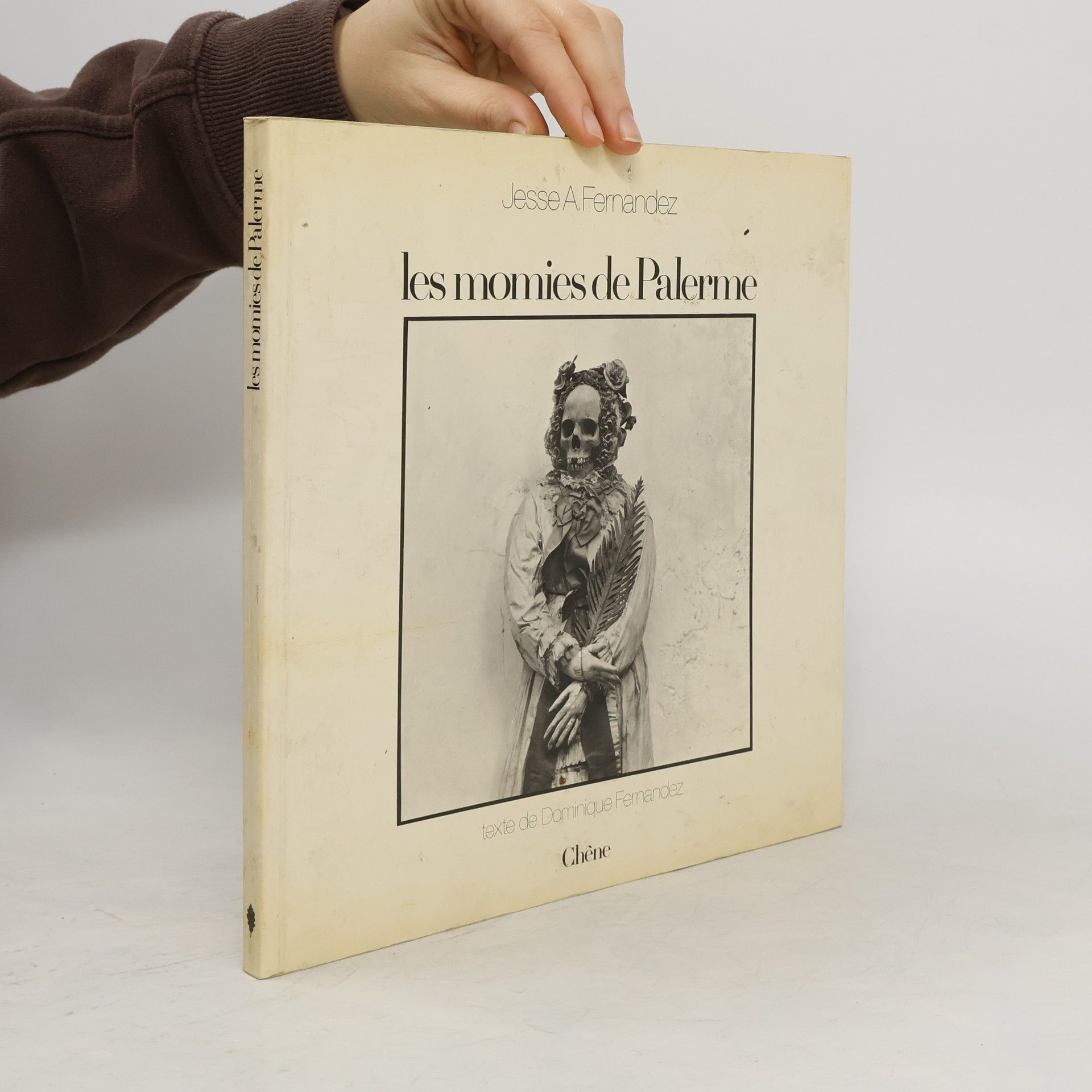 Jesse A. Fernandez Les momies de Palerme