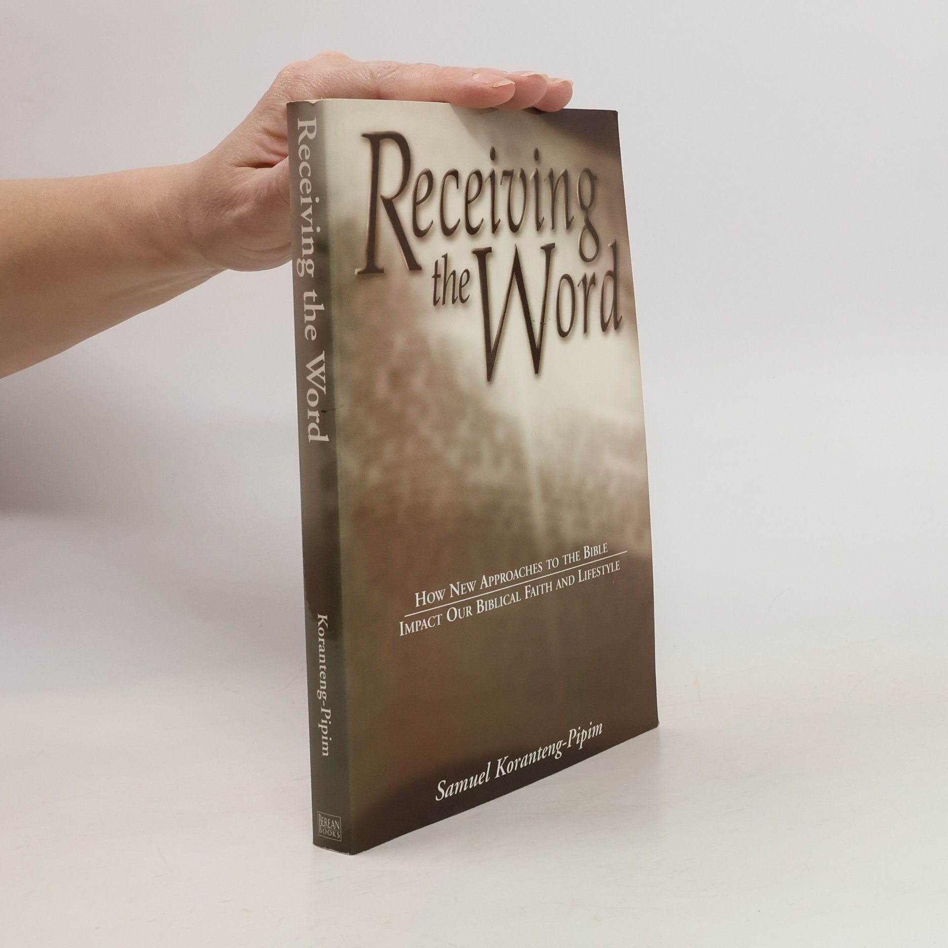 AA.VV. Receiving the Word