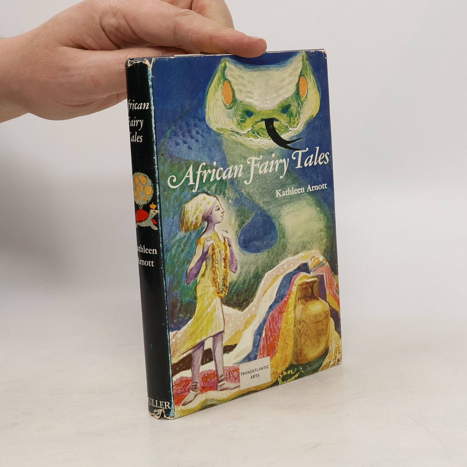 Kathleen Arnott African Fairy Tales