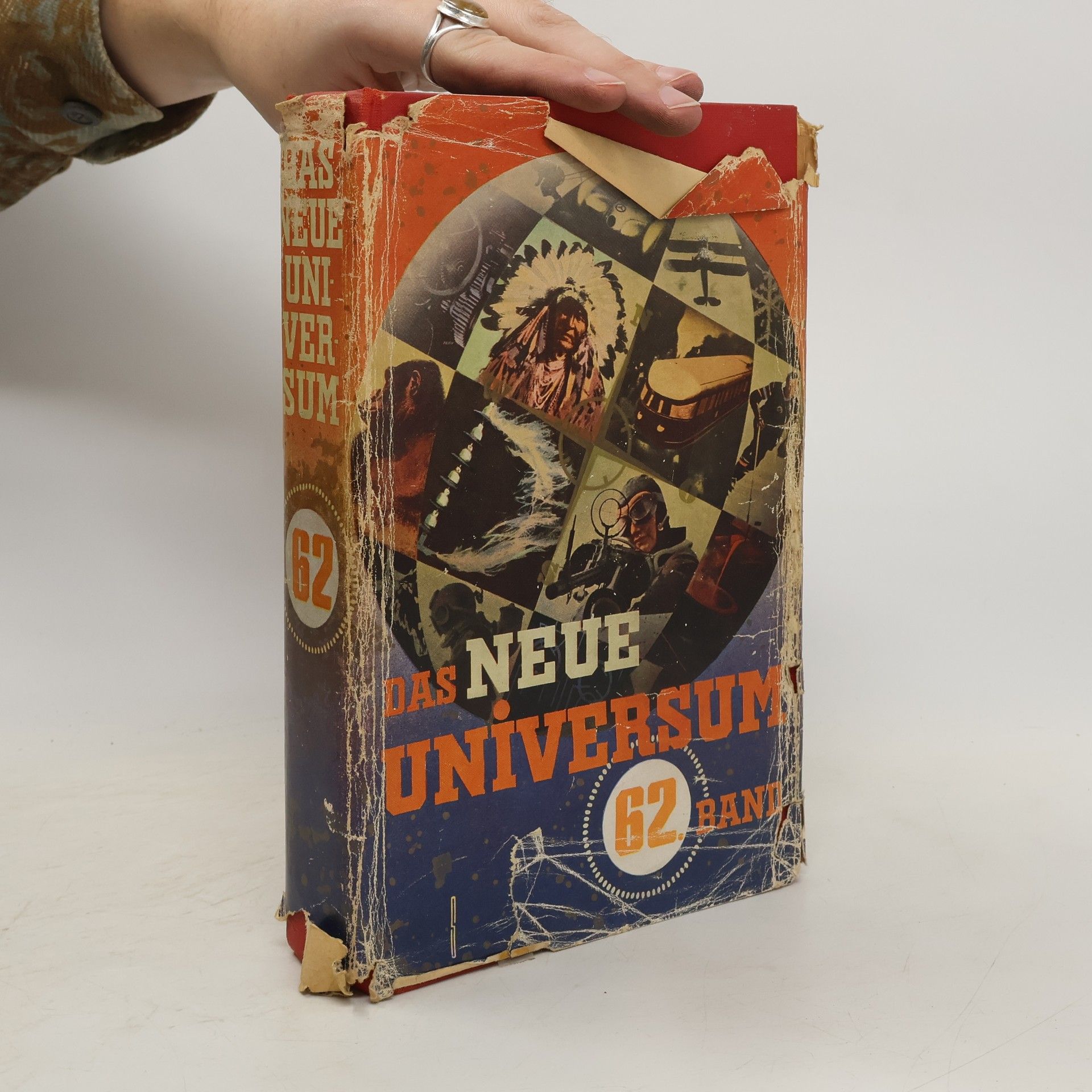 kolektiv Das Neue Universum 62