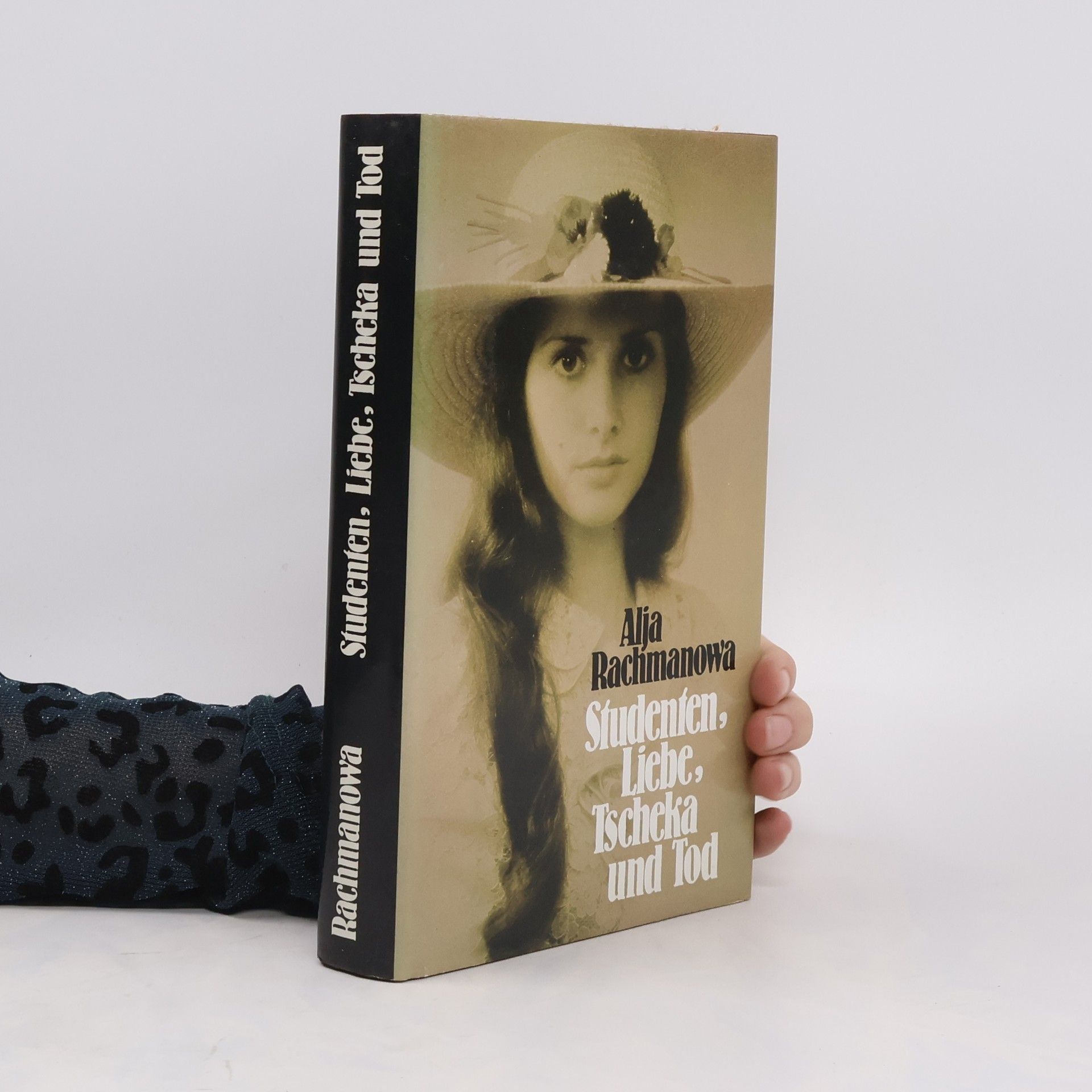 Alja Rachmanova Studenten, Liebe, Tscheka und Tod
