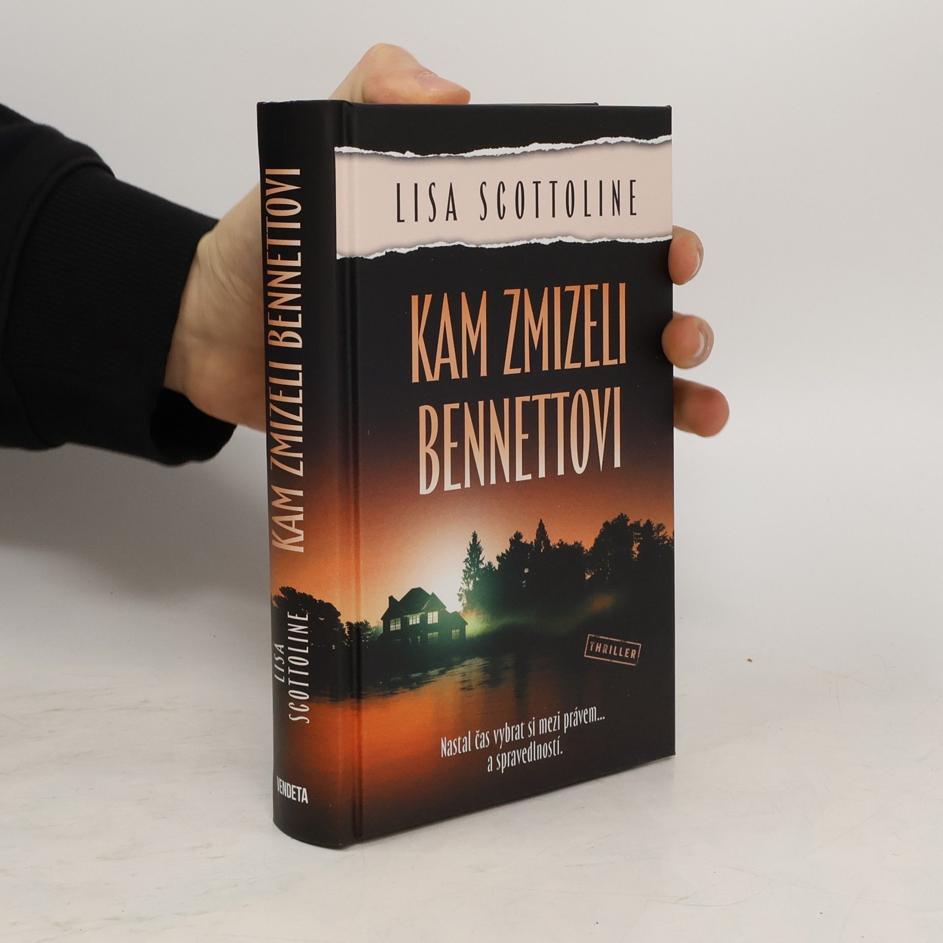 Lisa Scottoline Kam zmizeli Bennettovi