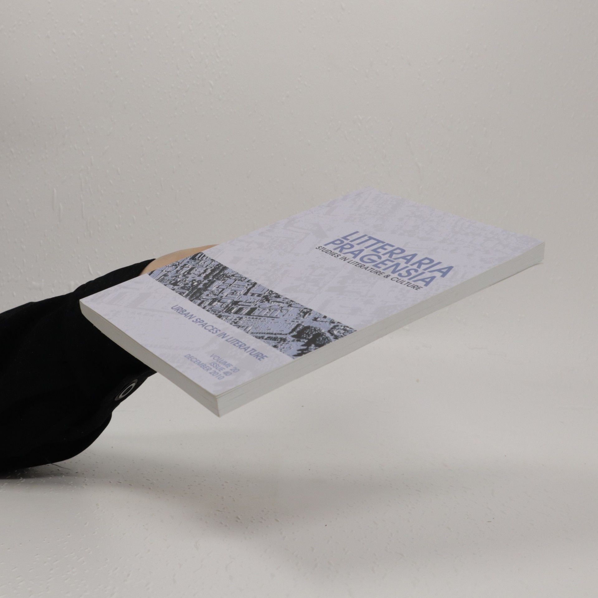Autorenkollektiv Litteraria Pragensia, Vol.20 Issue 40