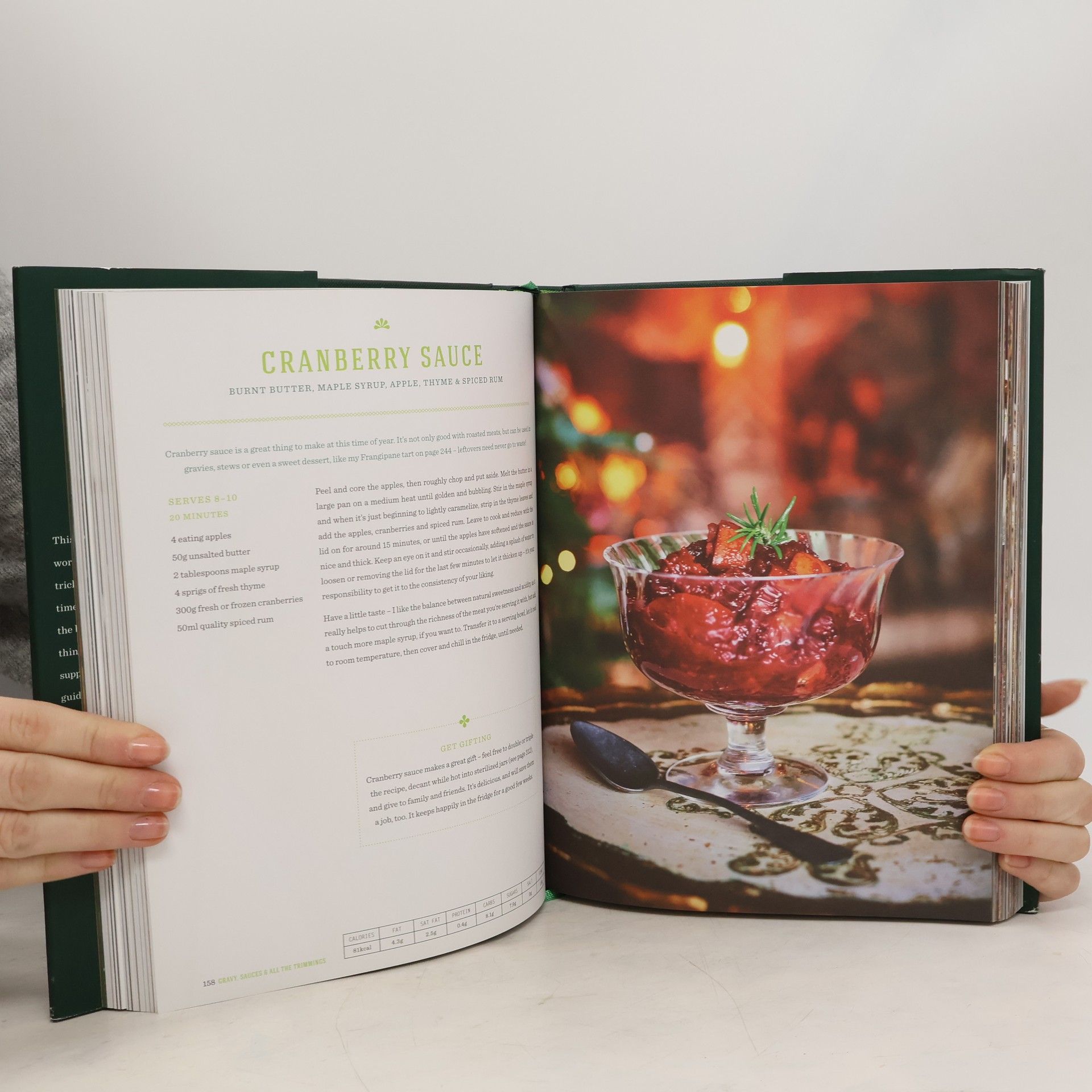 Jamie Oliver Jamie Oliver's Christmas Cookbook