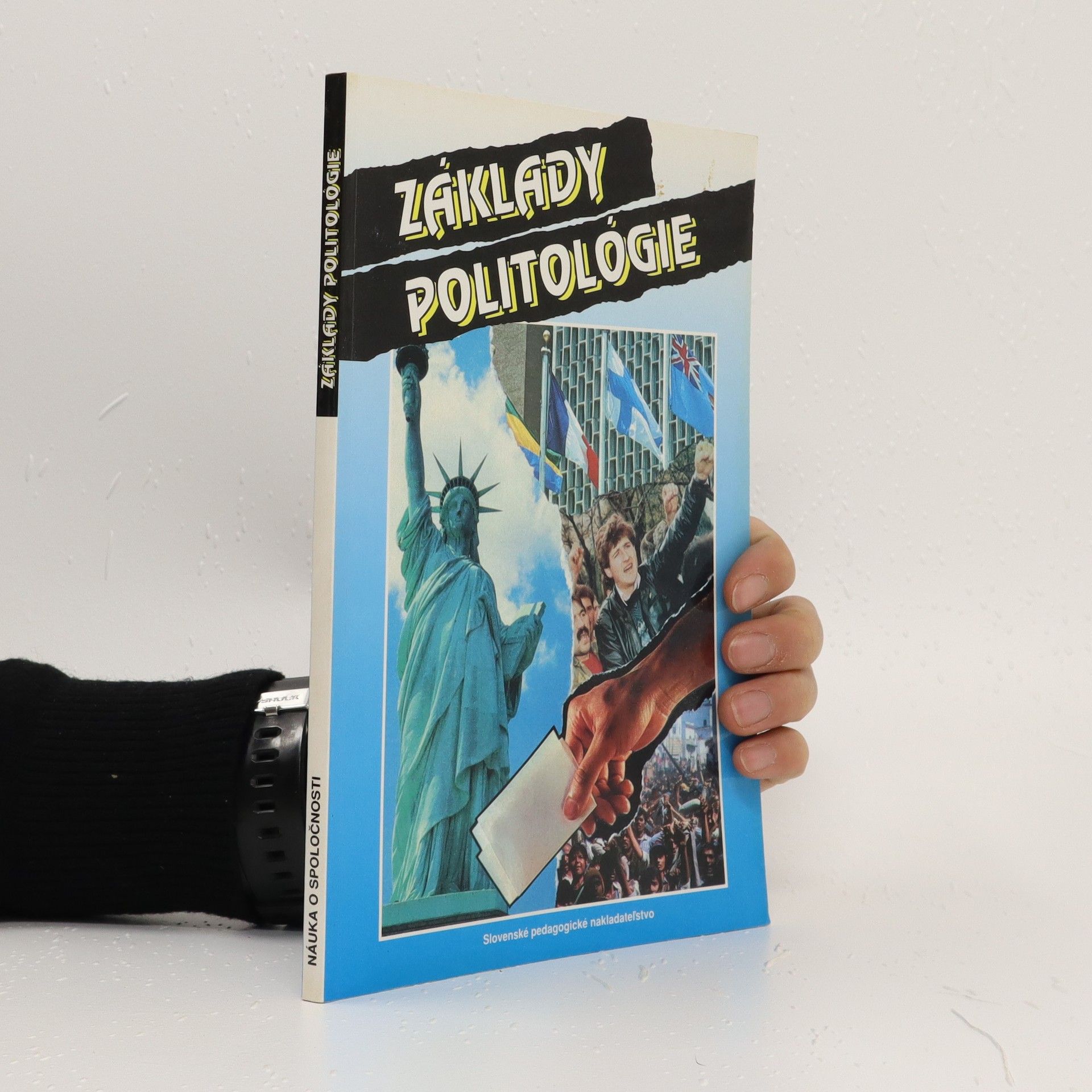 Rastislav Tóth Základy politológie