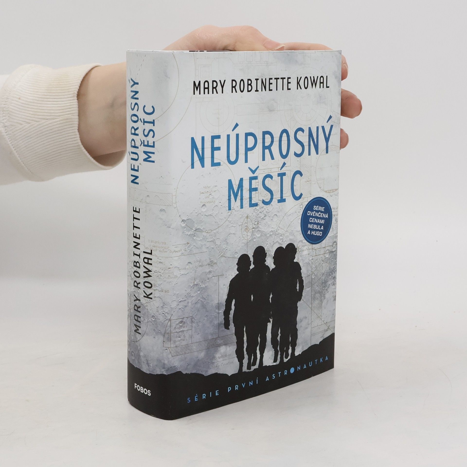 Mary Robinette Kowal Neúprosný měsíc