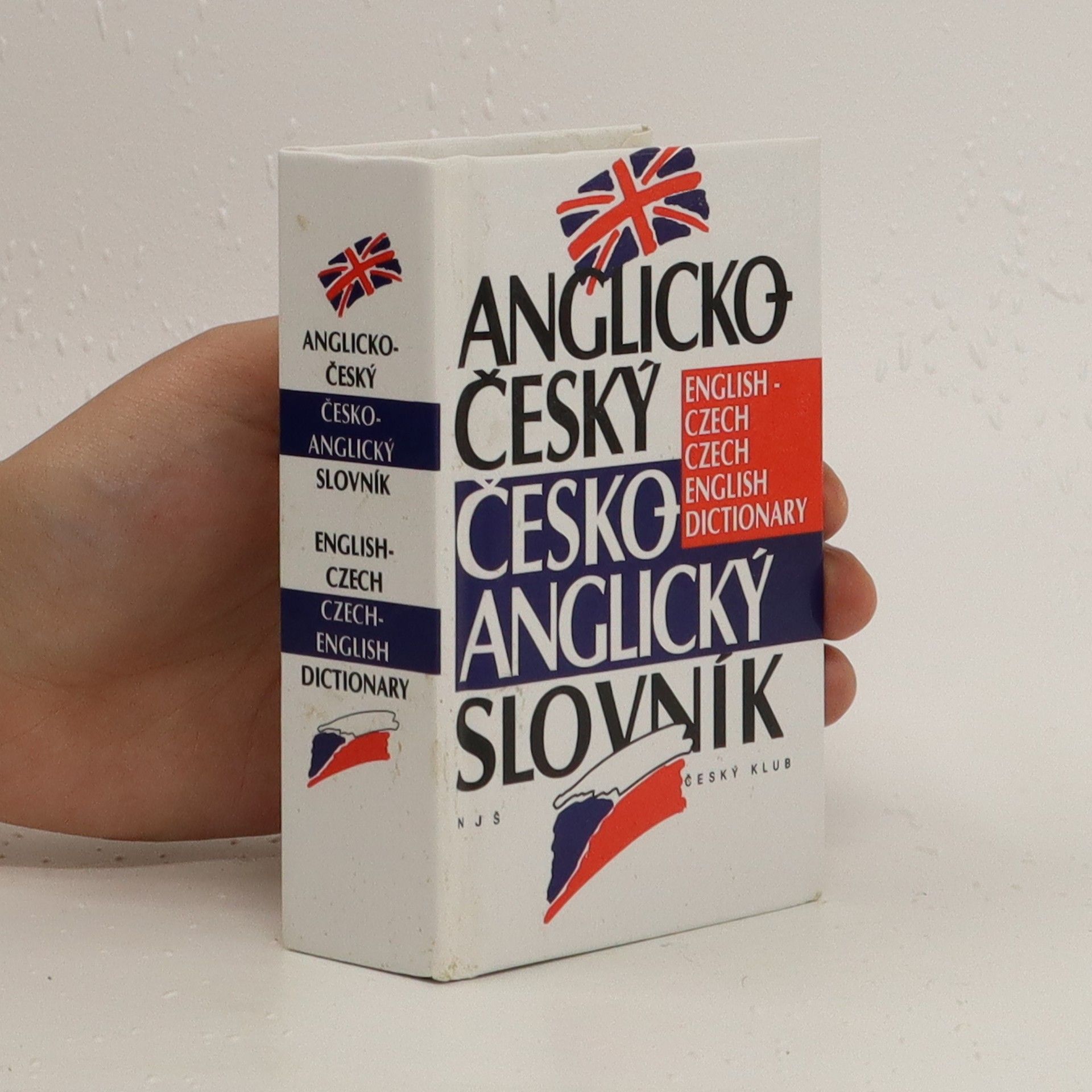 Inka Tomanová Anglicko-český, česko-anglický slovník = English-Czech, Czech-English dictionary