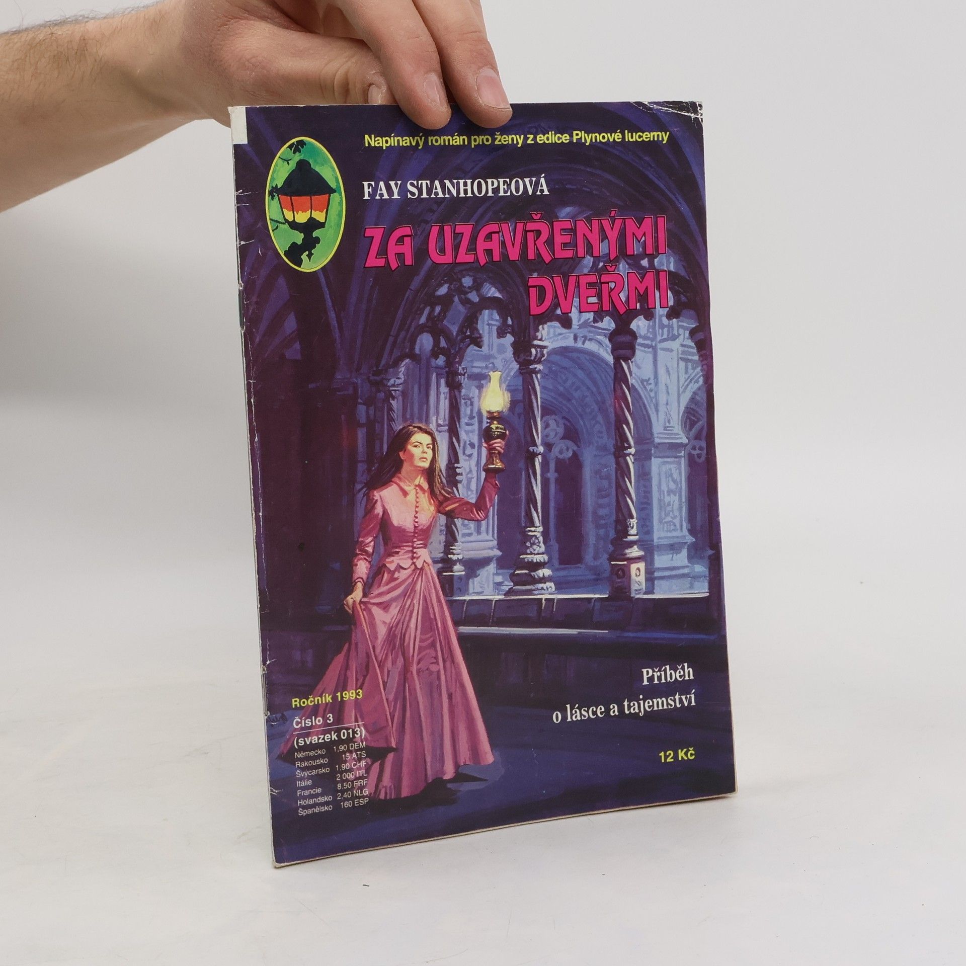 Fay Stanhope Za uzavřenými dveřmi