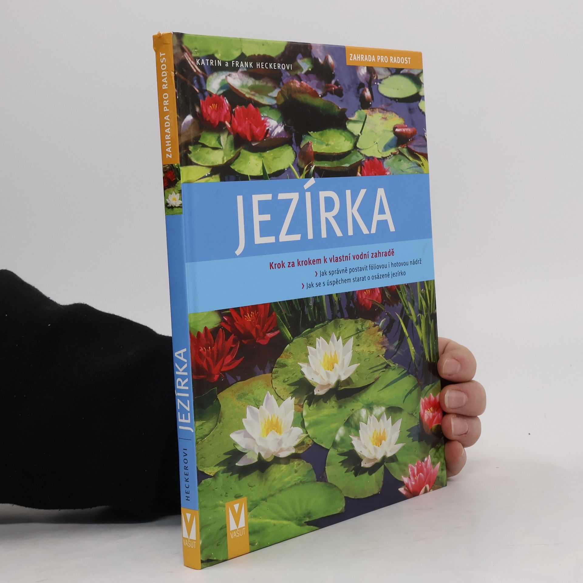 Katrin Hecker Jezírka