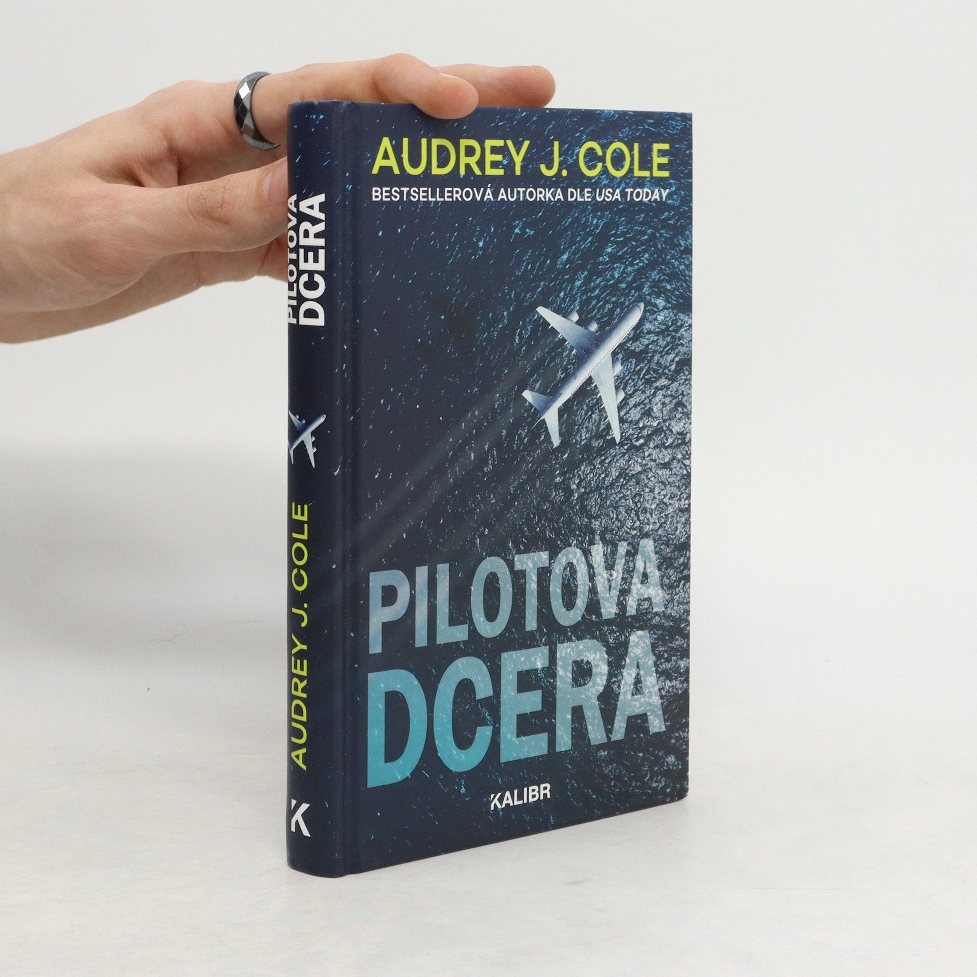 Audrey J Cole Pilotova dcera